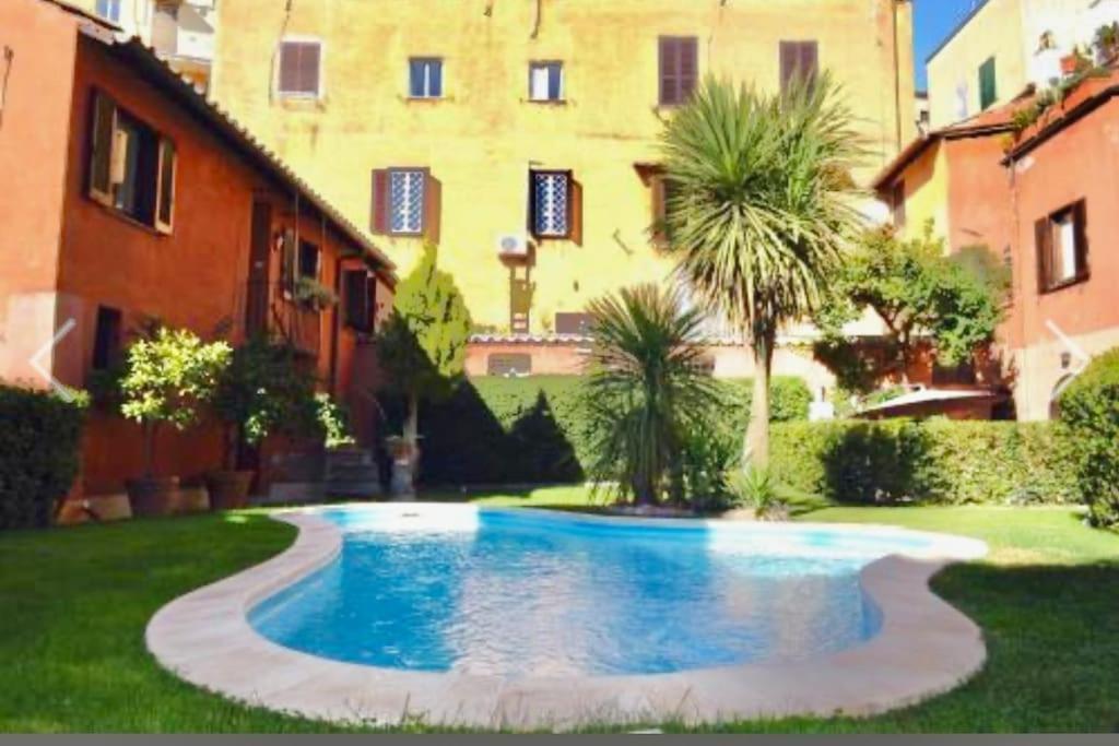 Gens Iulia Luxury Appartament Rome
