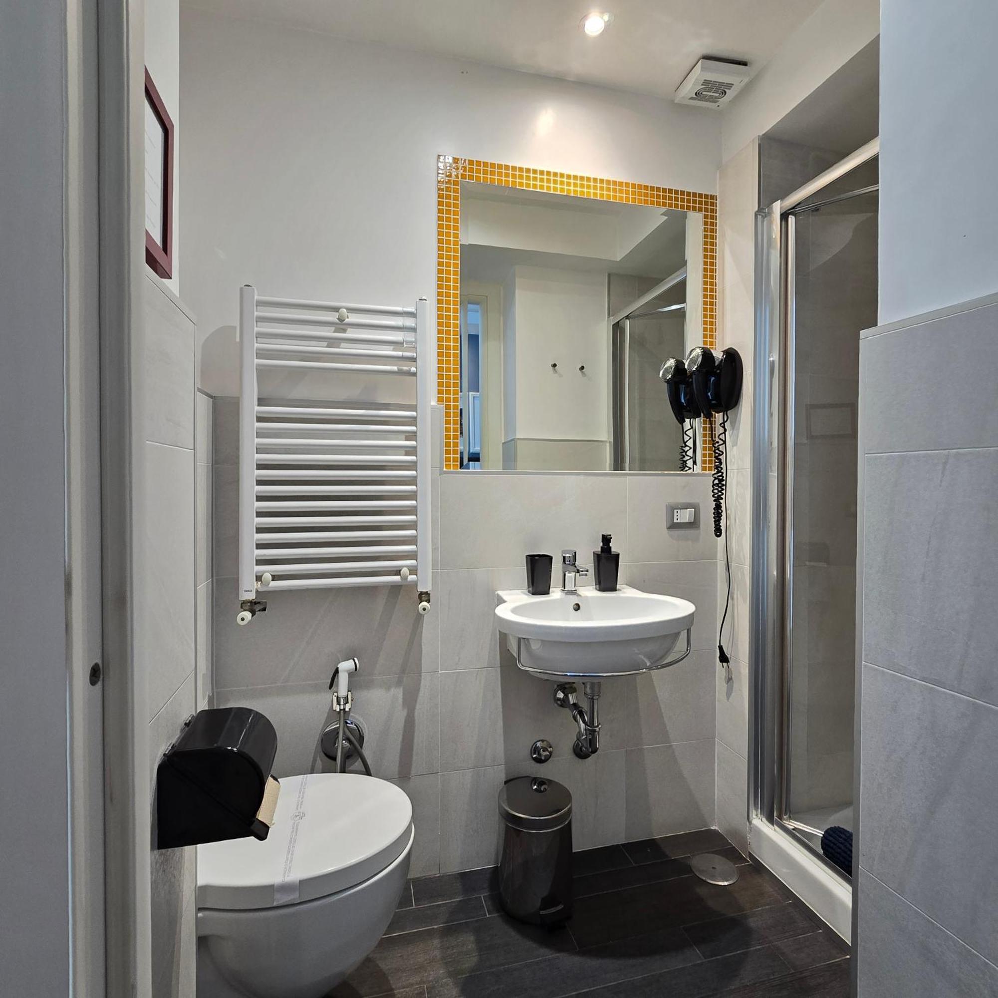 77 Bed & Breakfast Rome