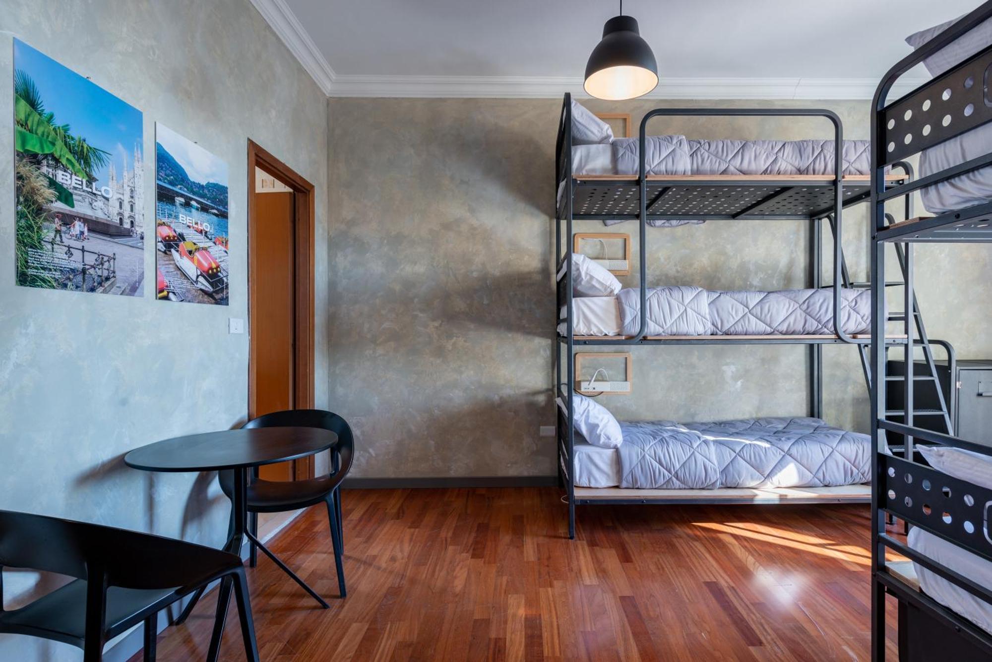 Colosseo Hostel *