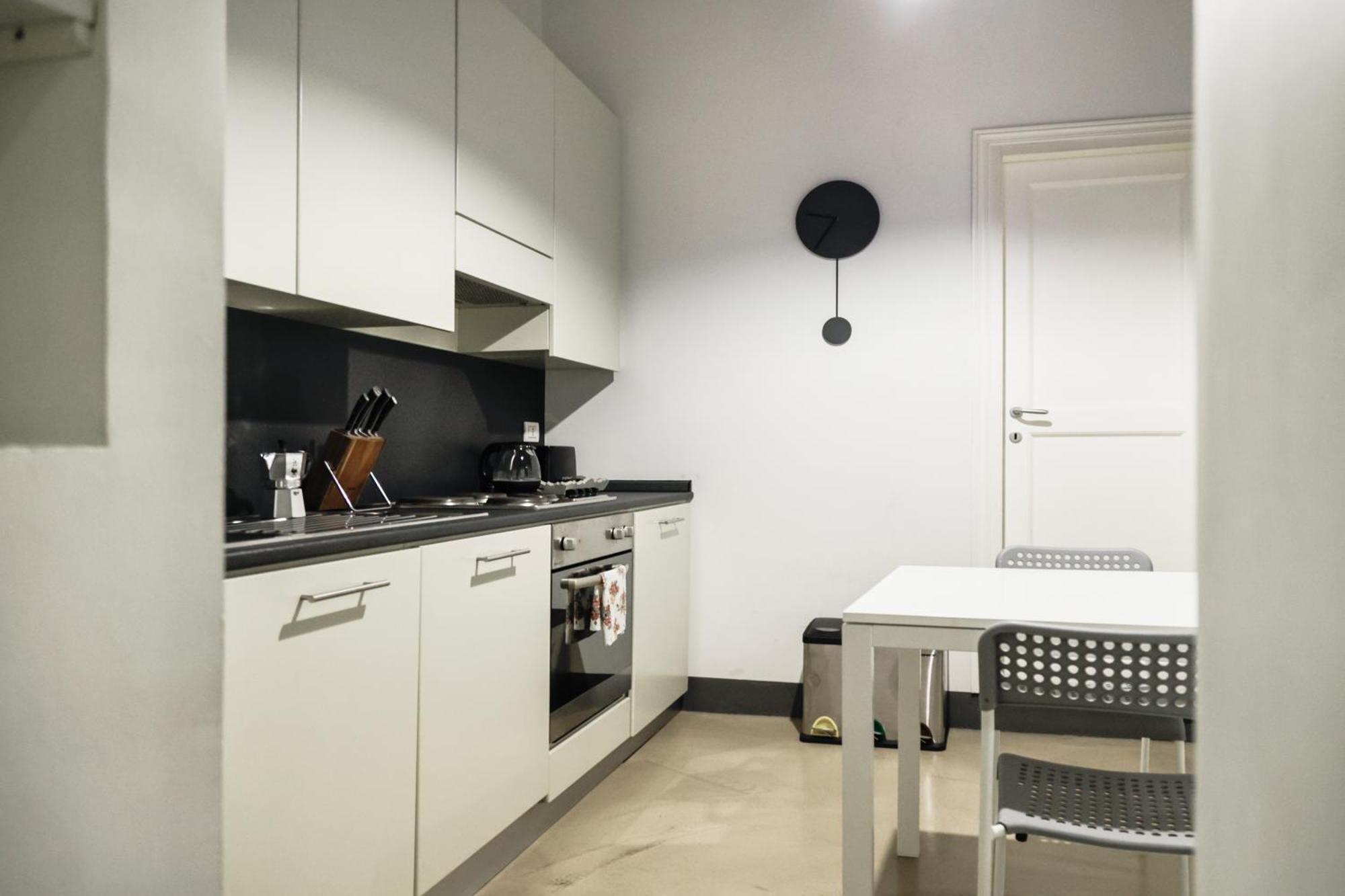 Stylish Loft In Monti Area, Near Colosseum Apartment