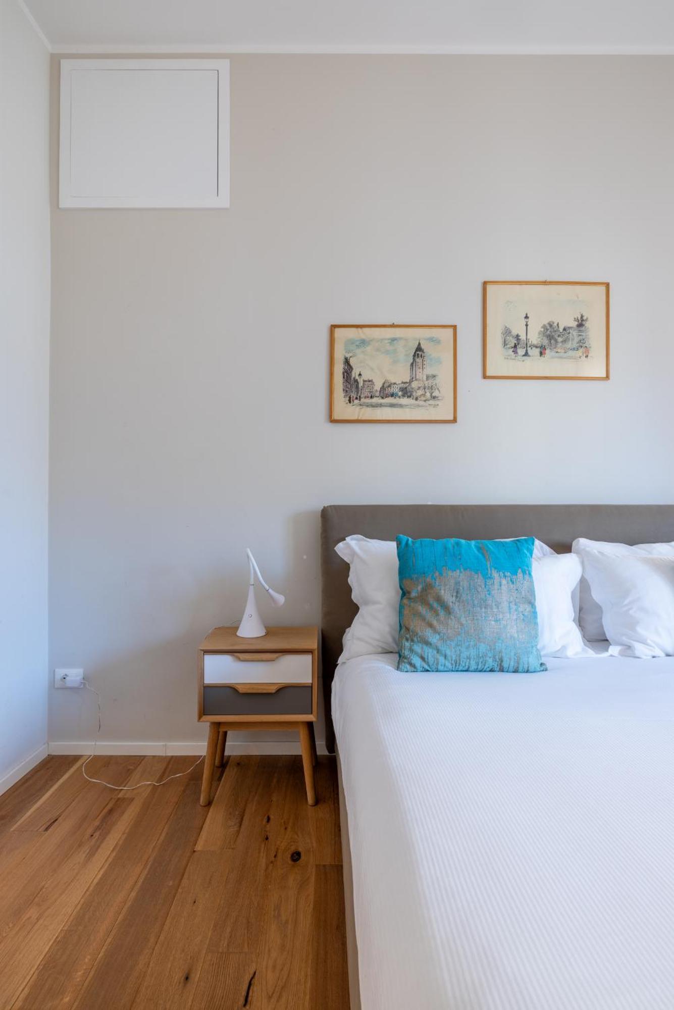 Apartment Floor With Rooftop Terrace Near St. Peter *