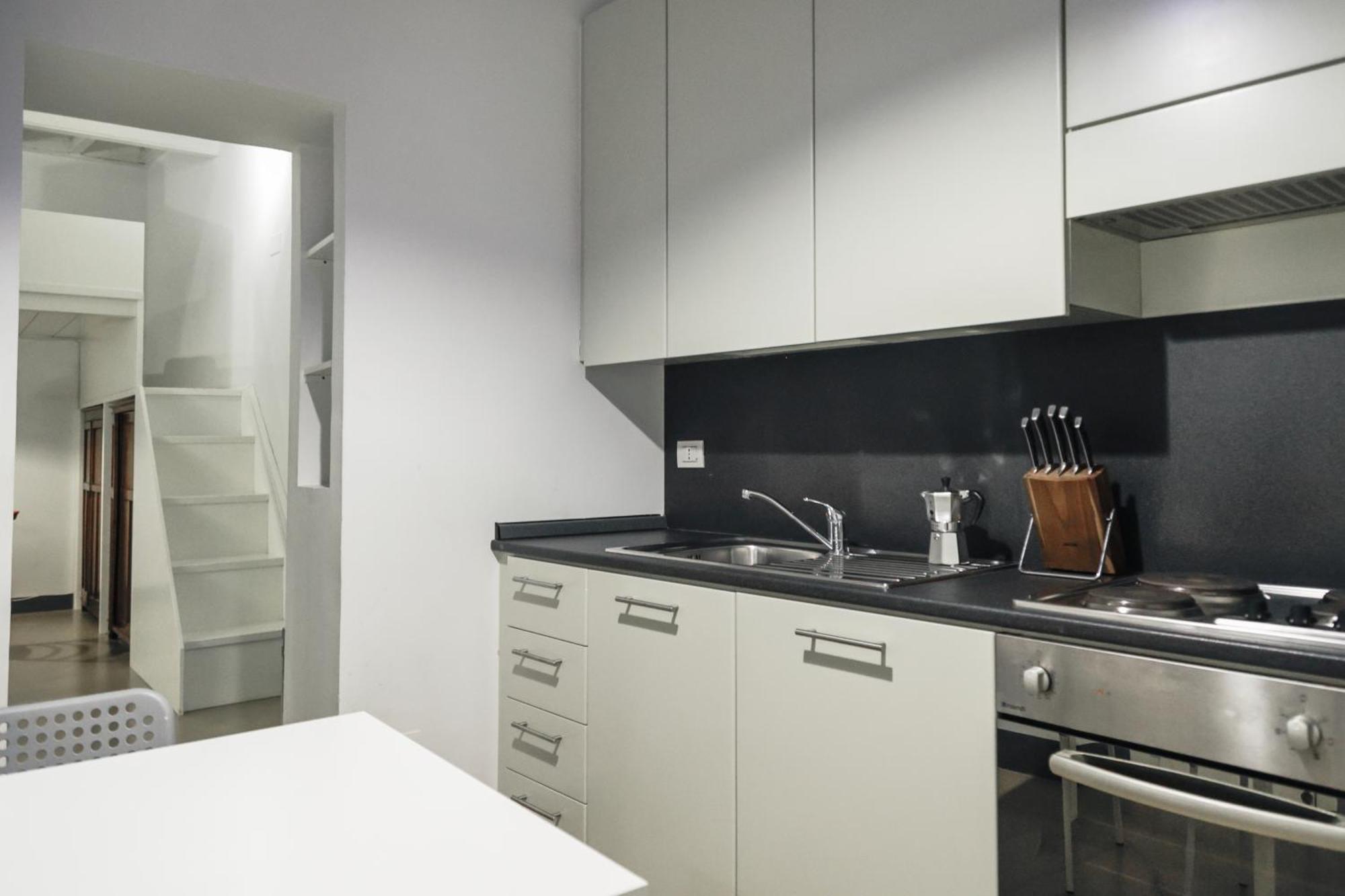 Stylish Loft In Monti Area, Near Colosseum Rome