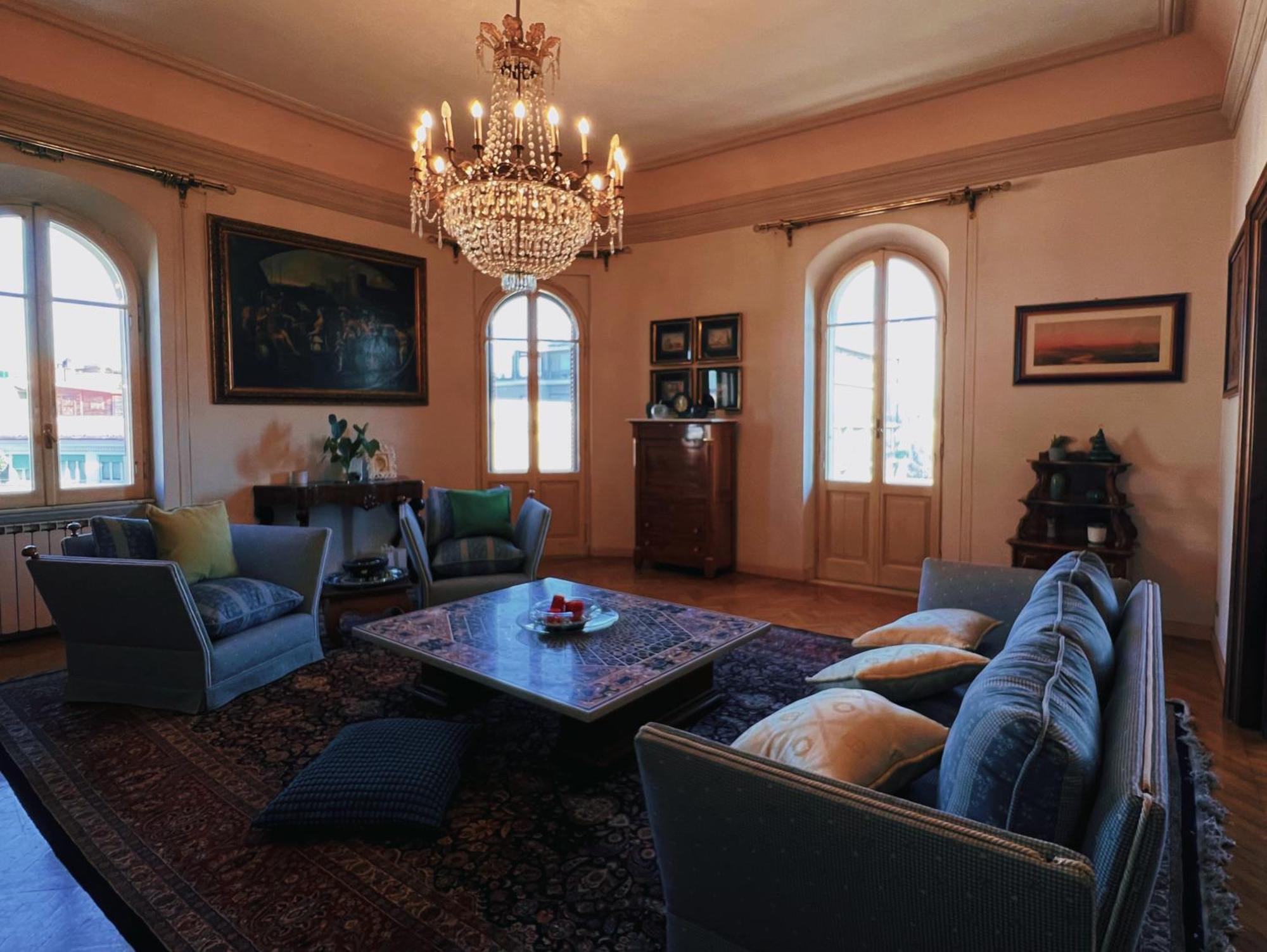Domus Gracchi Apartment