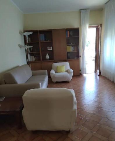 Appartamento Confortevole, Con Parcheggio Gratuito Roma