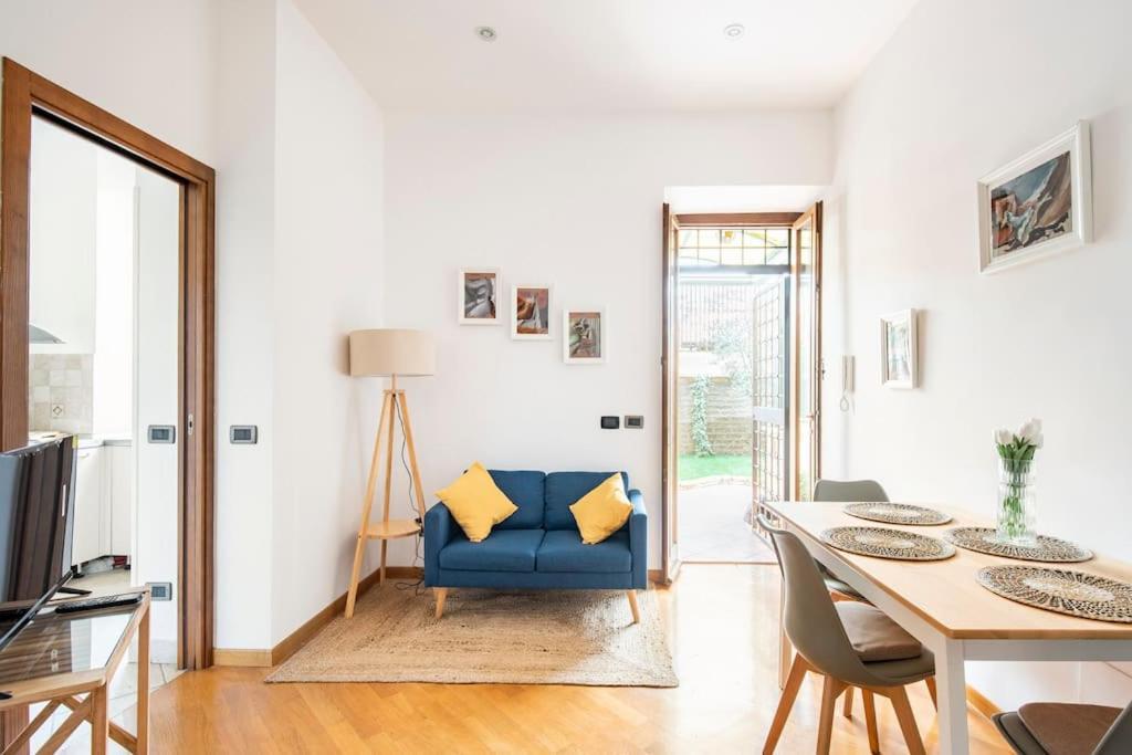 Con Giardino Privato Apartment *