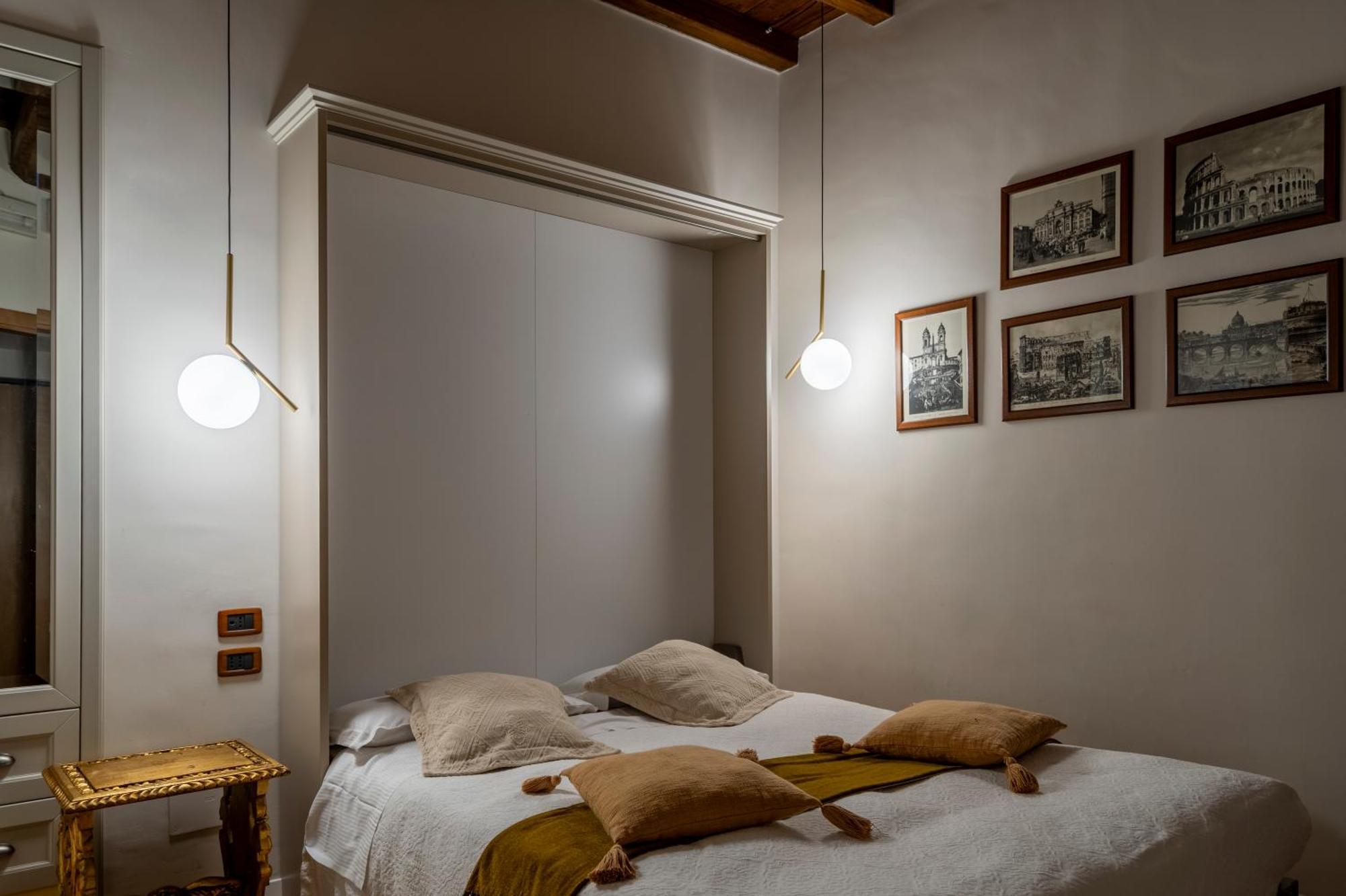Condotti Affittacamere 2*
