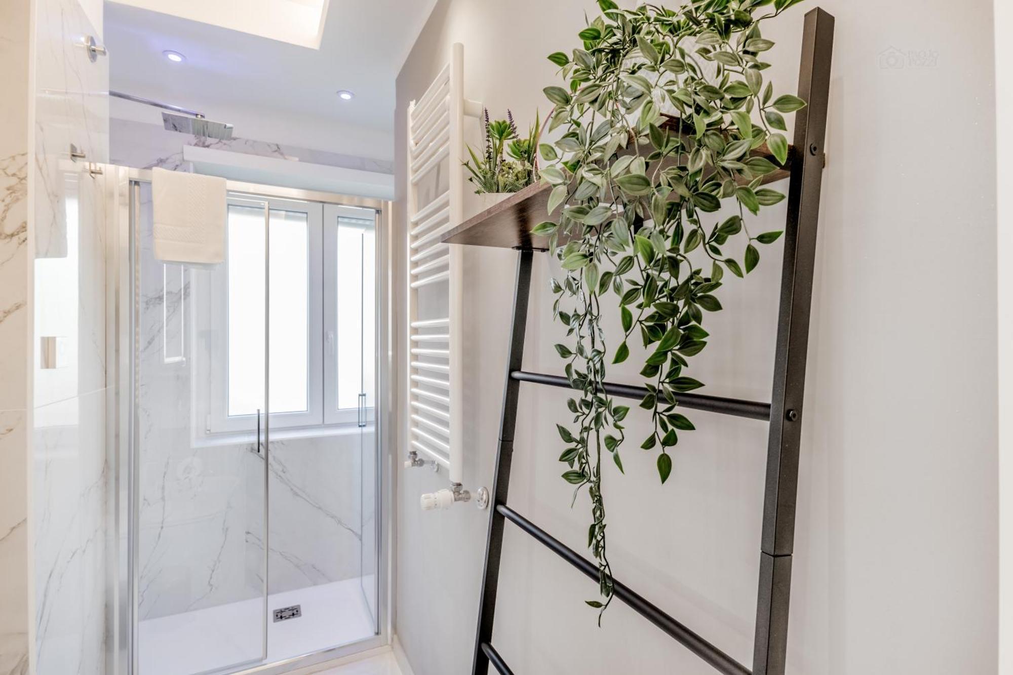 Apartment Loungefloor Metro A Netflix & Wi-fi *