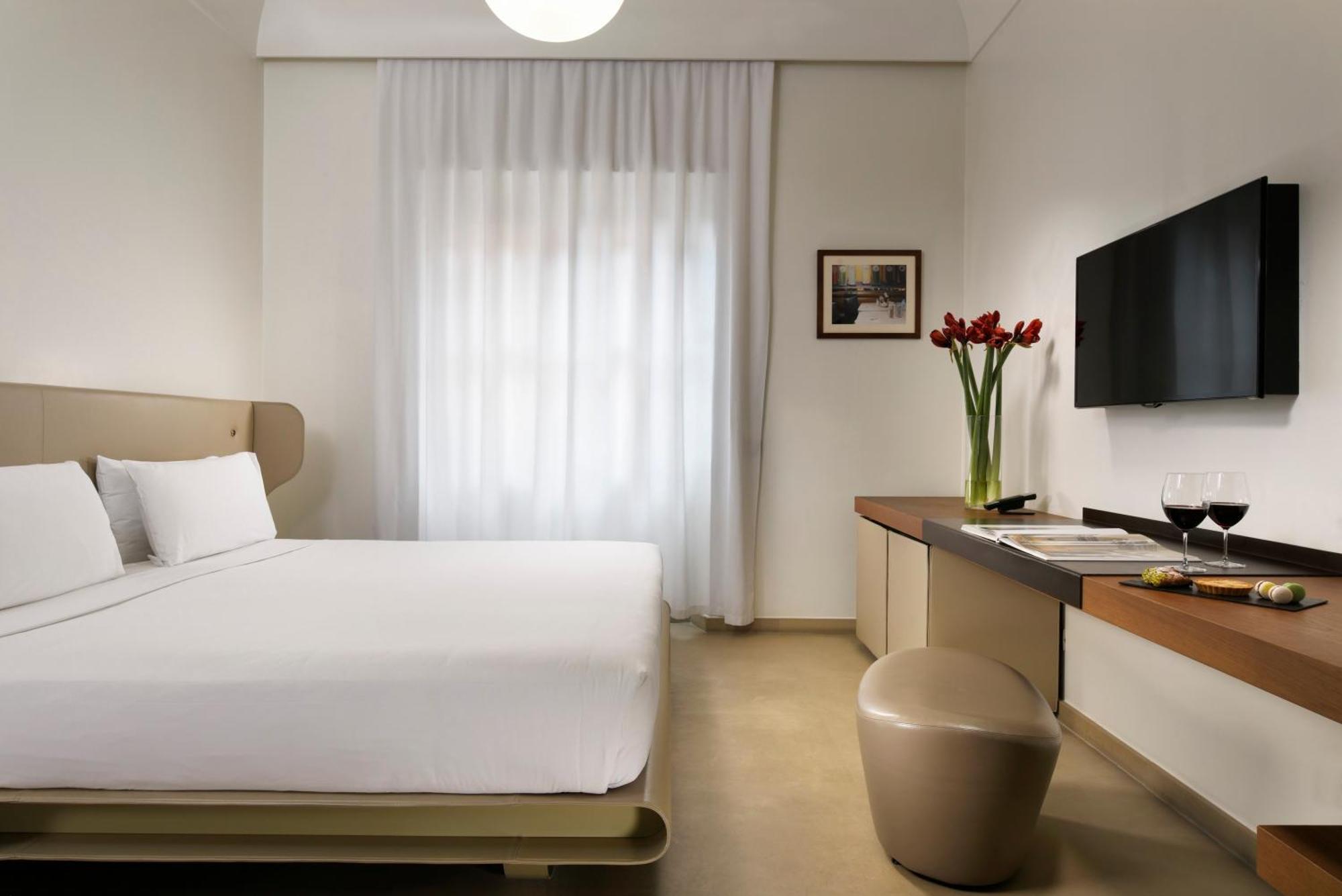 Hotel Palazzo Montemartini Rome, A Radisson Collection Rome