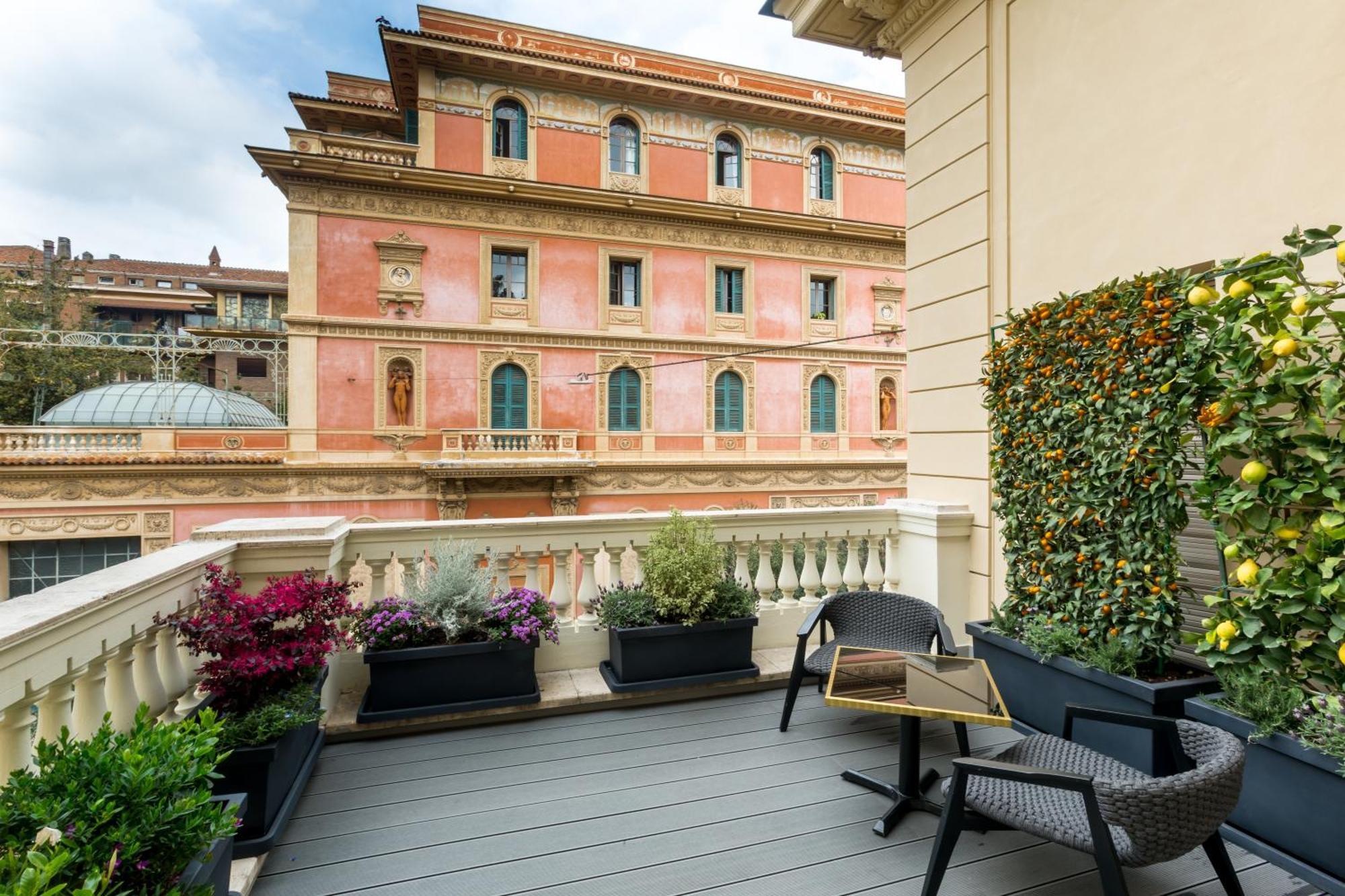 The H'all Tailor 5* Rome