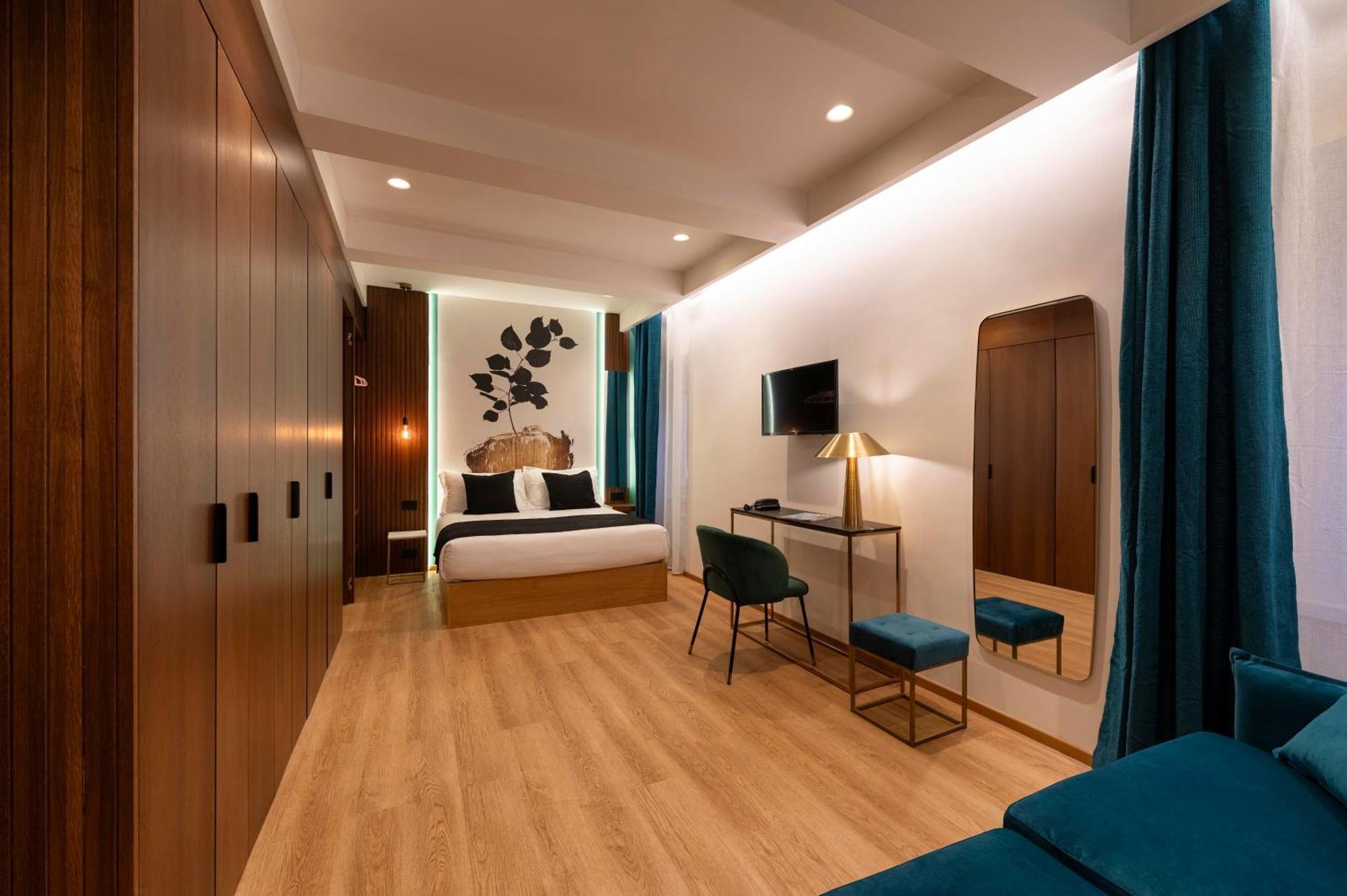 Grand Master - Symphony Guest house *