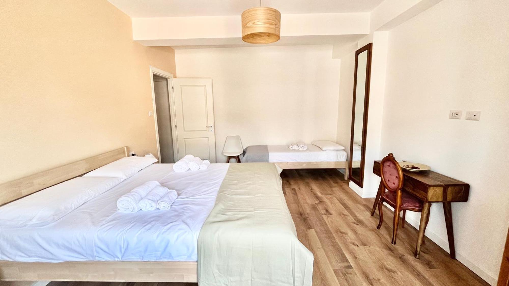 Mela's House- Metro A, Air Conditioning, Wi-fi. Apartment