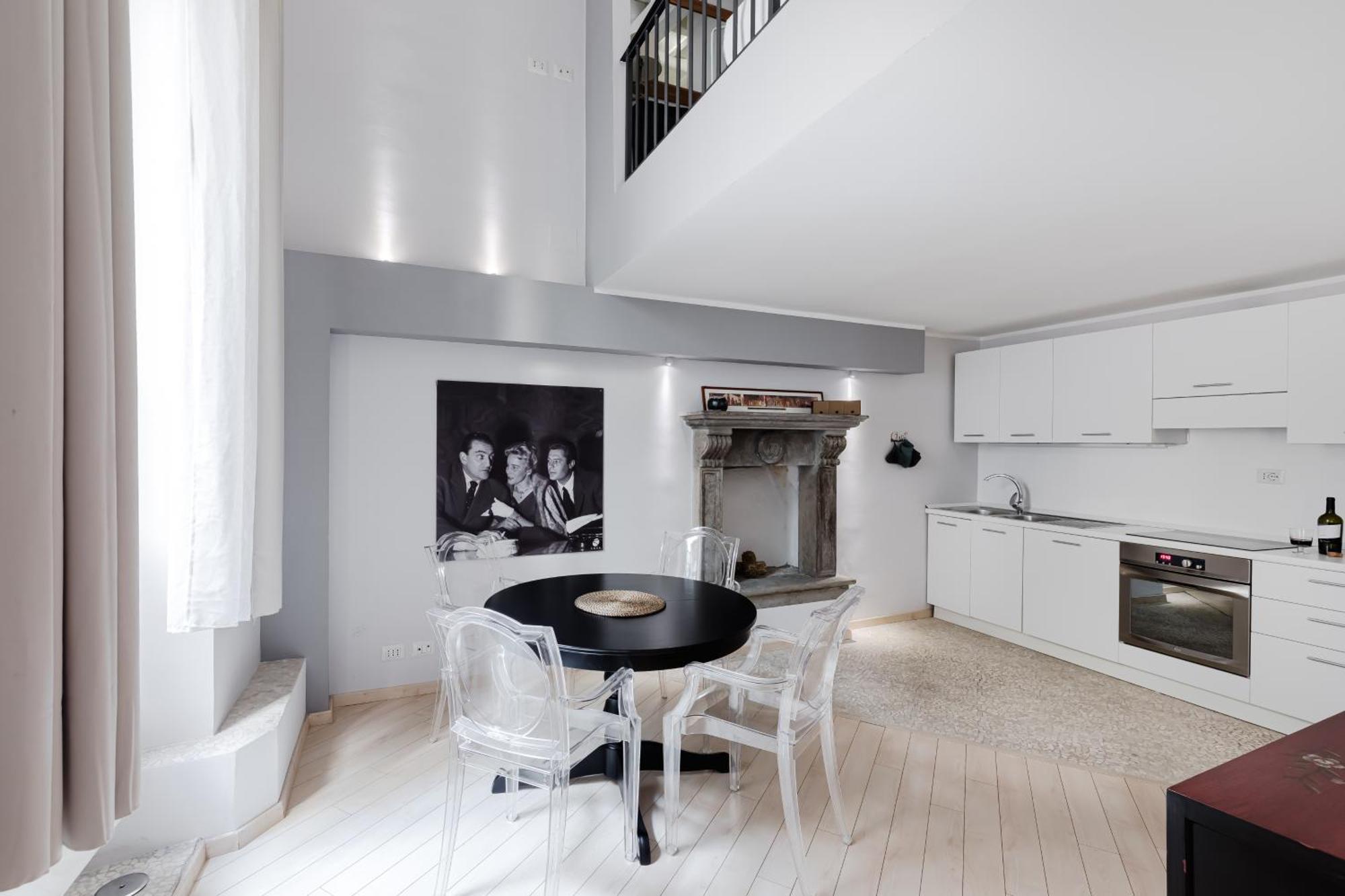 Piazza Margana Private Apartment *