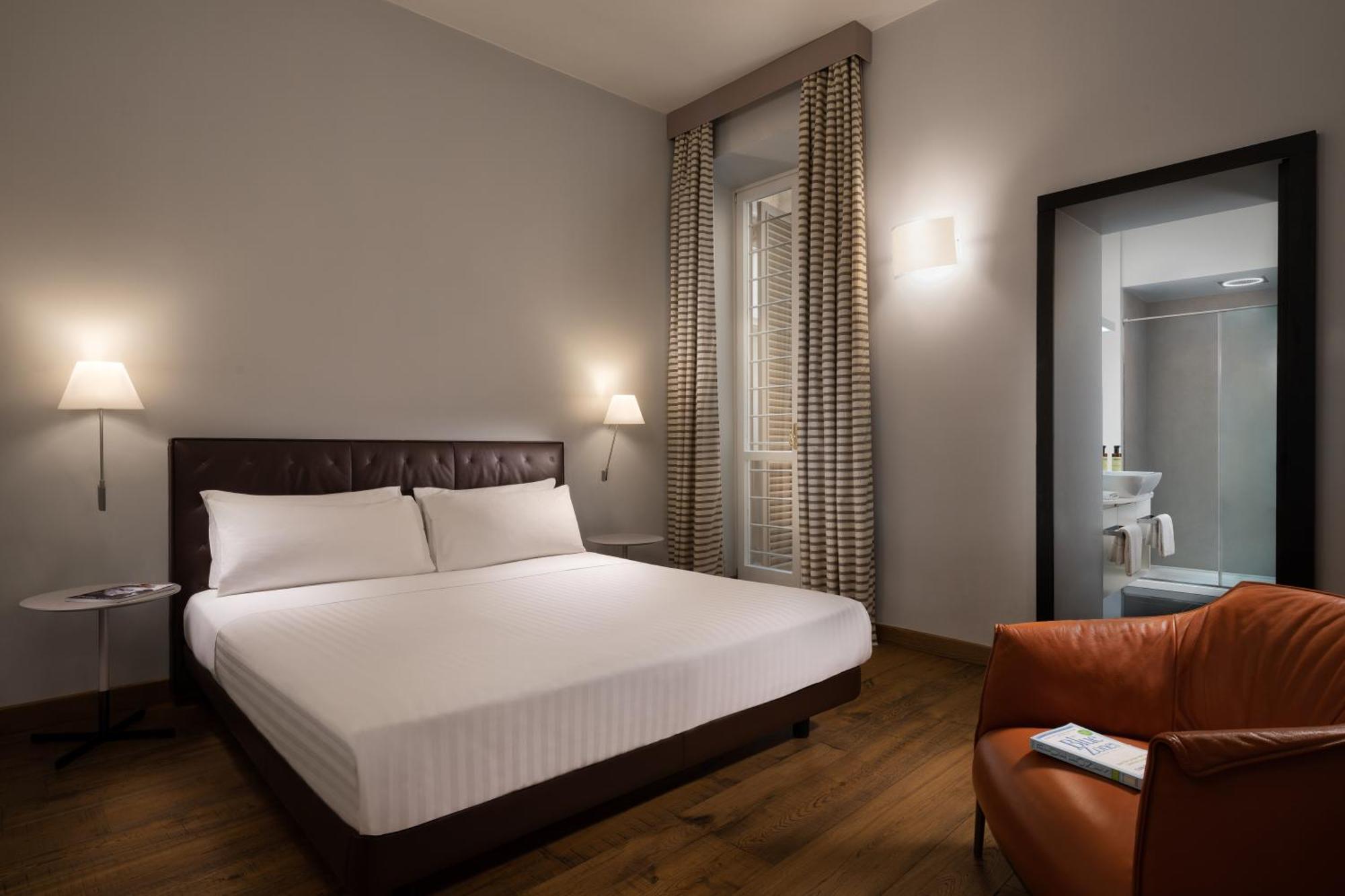 Aparthotel Palazzo Scanderbeg 4*