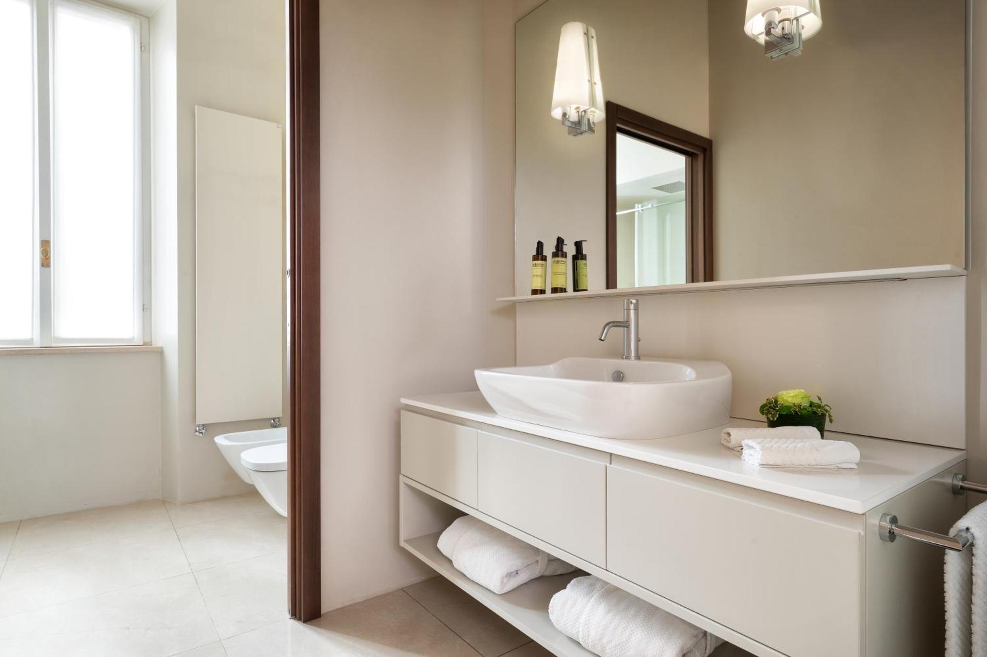 Palazzo Scanderbeg Aparthotel 4*