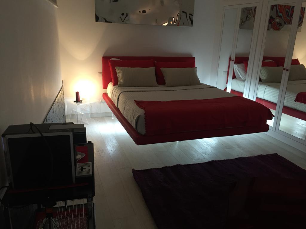 Two Chic Guest house