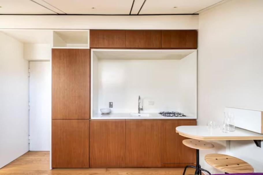 Luxury Mansard Borghese Apartment