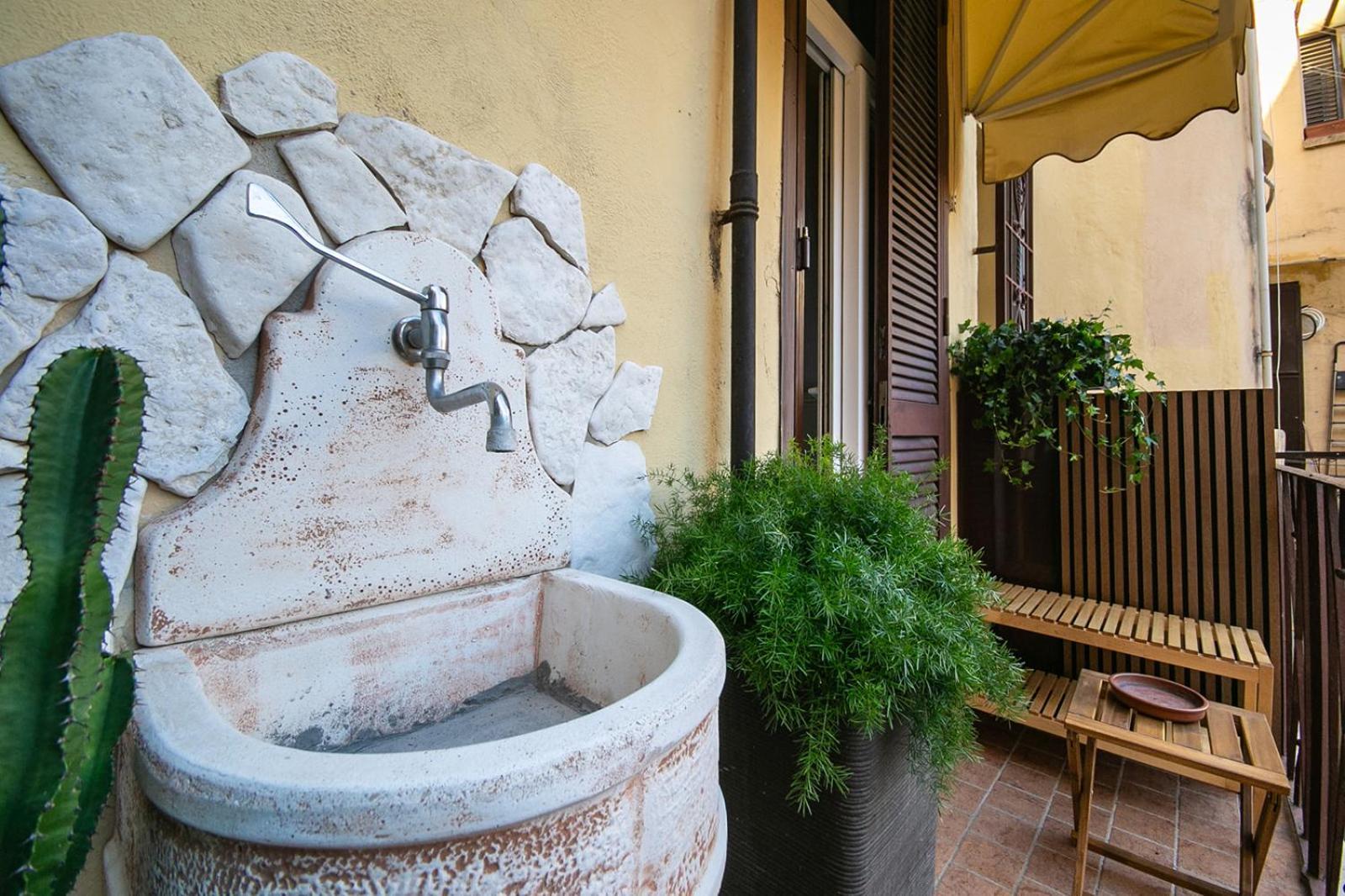 Caffe' E Cuscino Rome