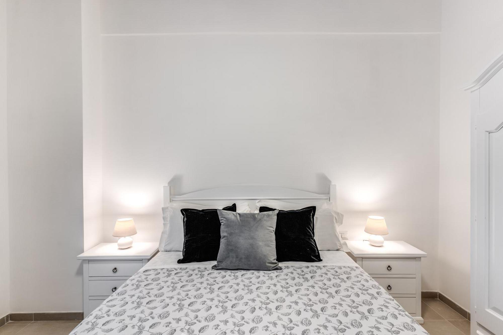 Apartment Pmt *