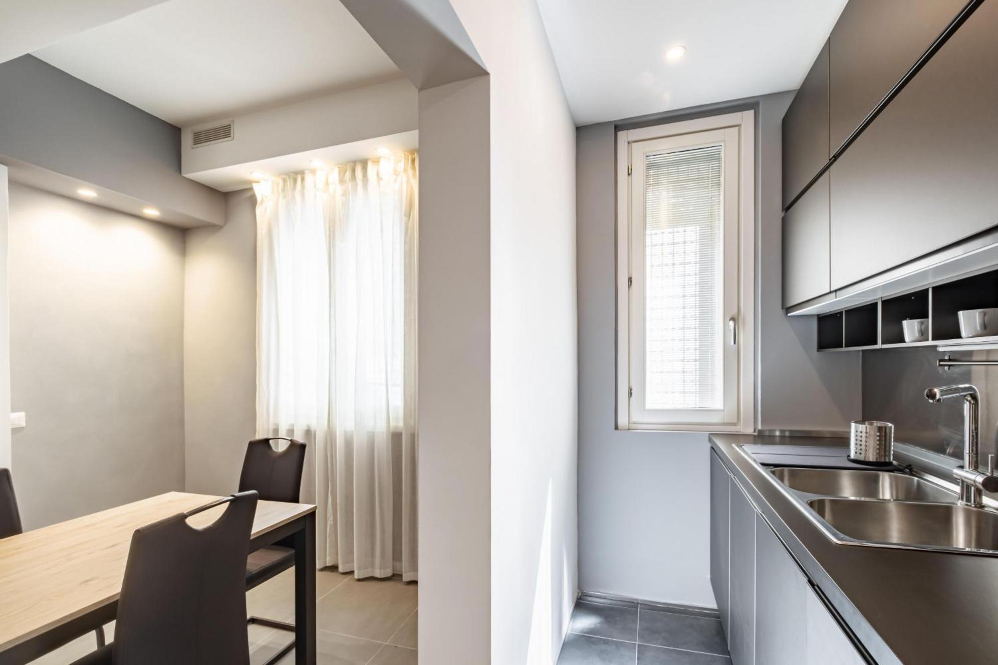 Modern - Pet Friendly - Basilica San Paolo-colosseo Rome