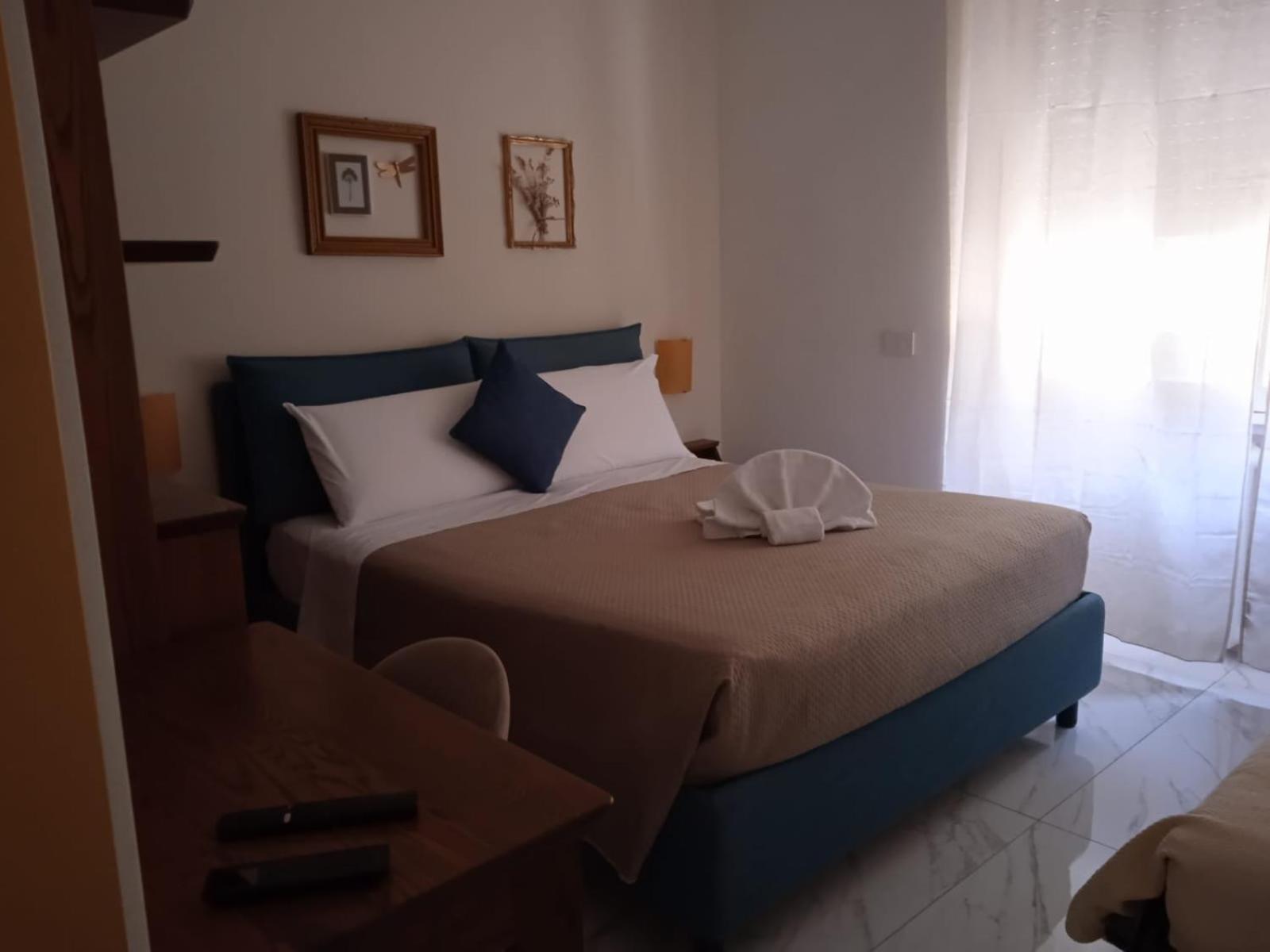 And San Giovanni Bed & Breakfast Rome
