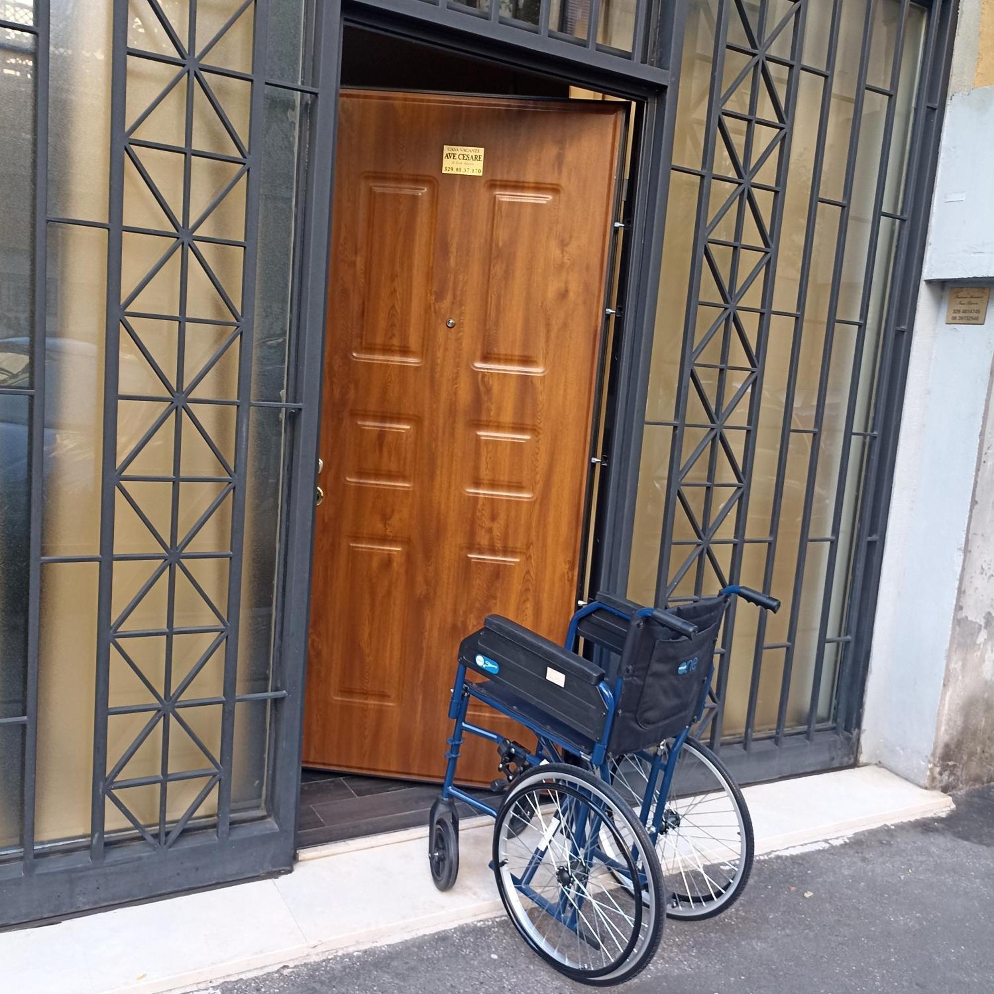 Ave Cesare Apartment Rome