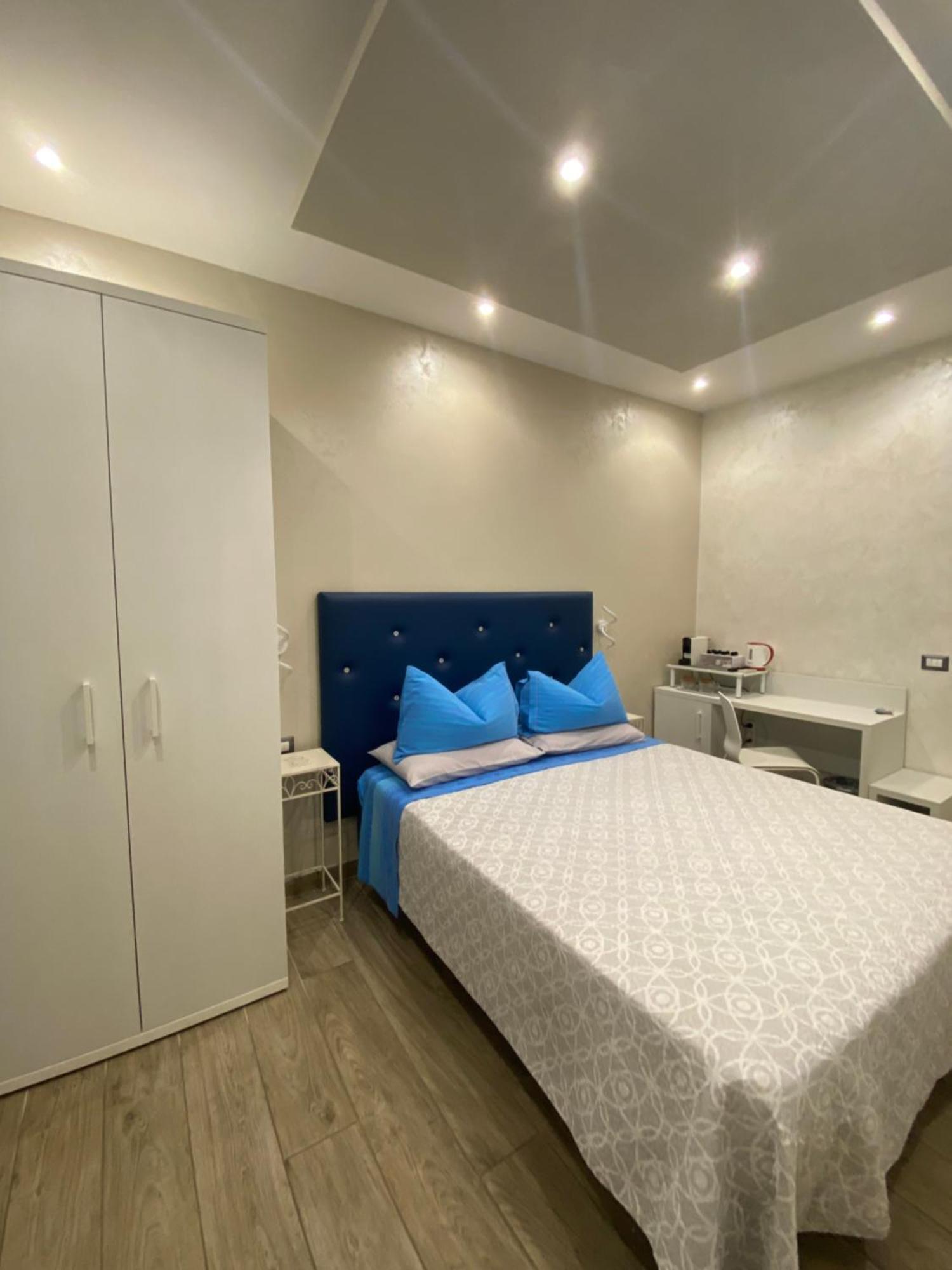 Domus Cinecitta Bed & Breakfast *