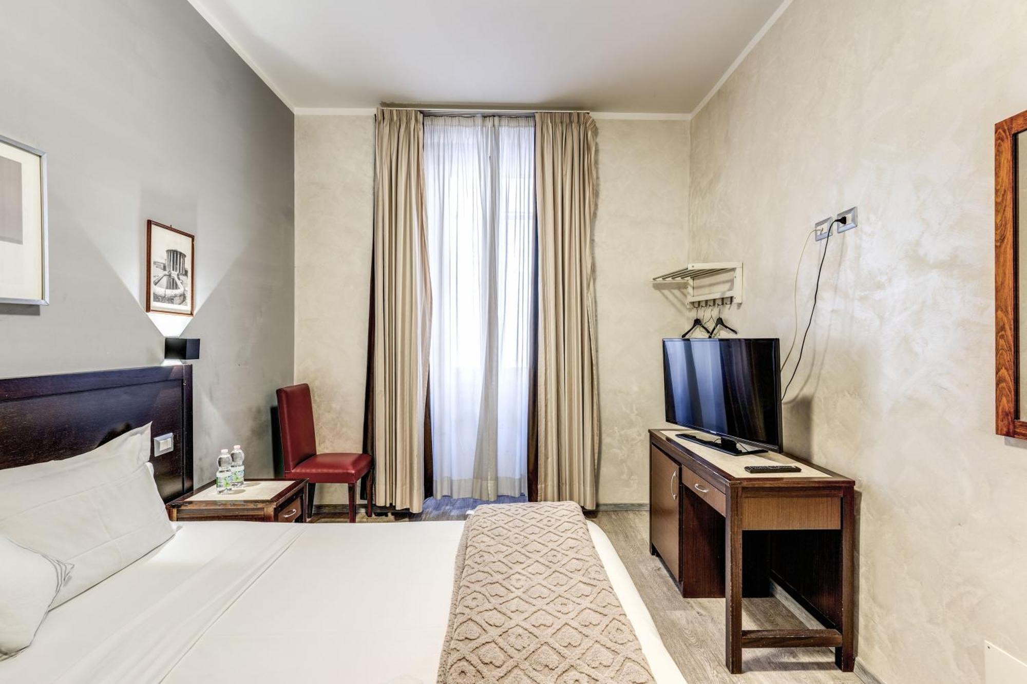 Hotel Family House Rome