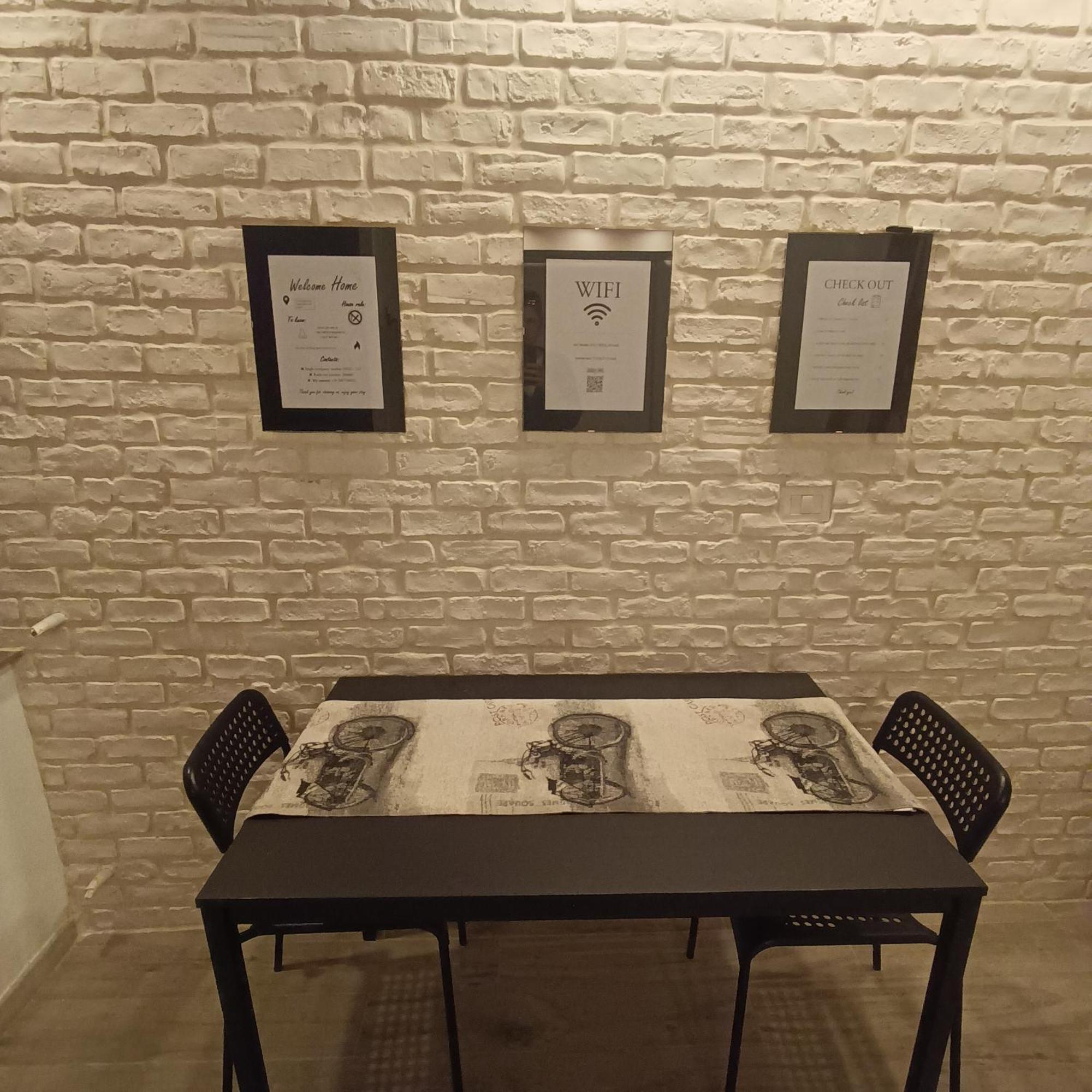 Apartment White