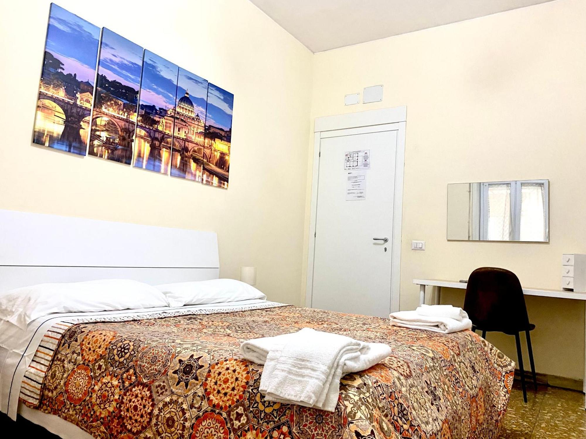 Palazzo Senesi Apartment