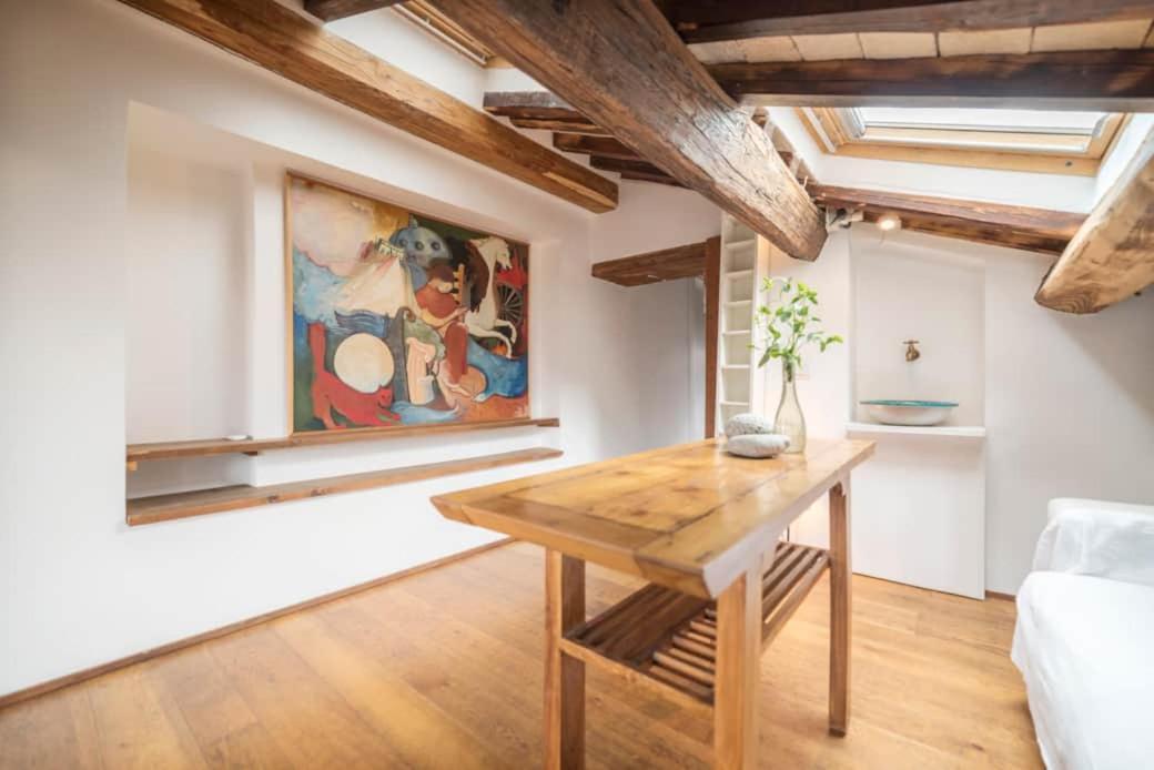 Pantheon Charming Penthouse Appartamento