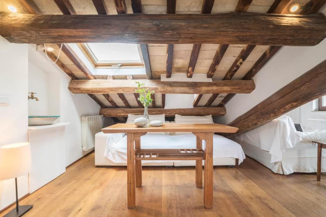 Pantheon Charming Penthouse Appartamento *