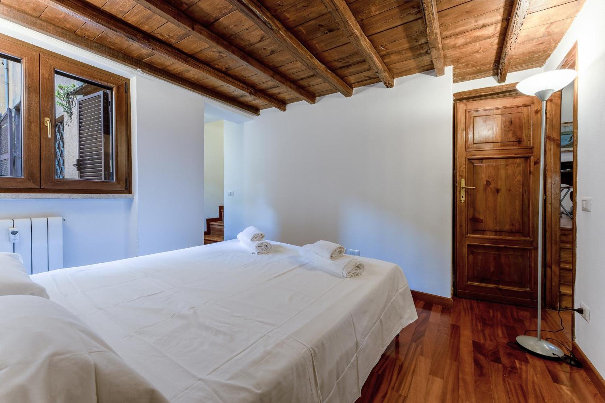 Apartment Ciambella Arch For 6 People @largo Argentina *