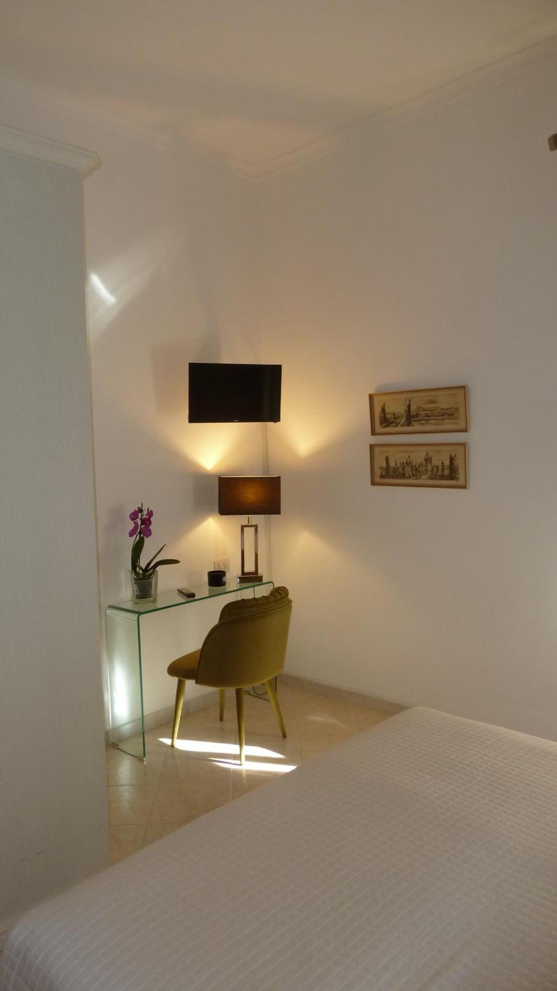 Guest house Con Vista 3*