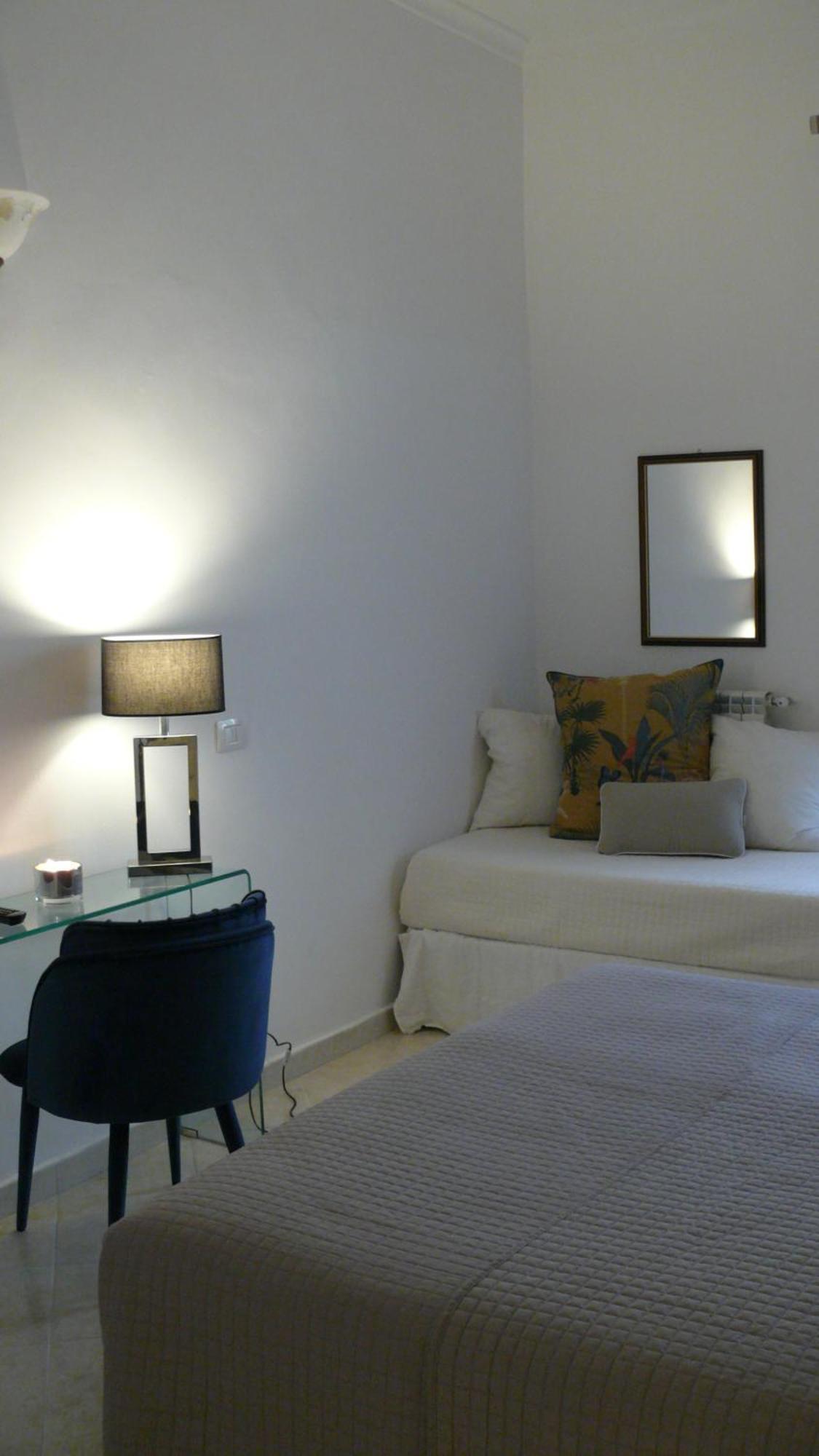 Guest house Con Vista 3*