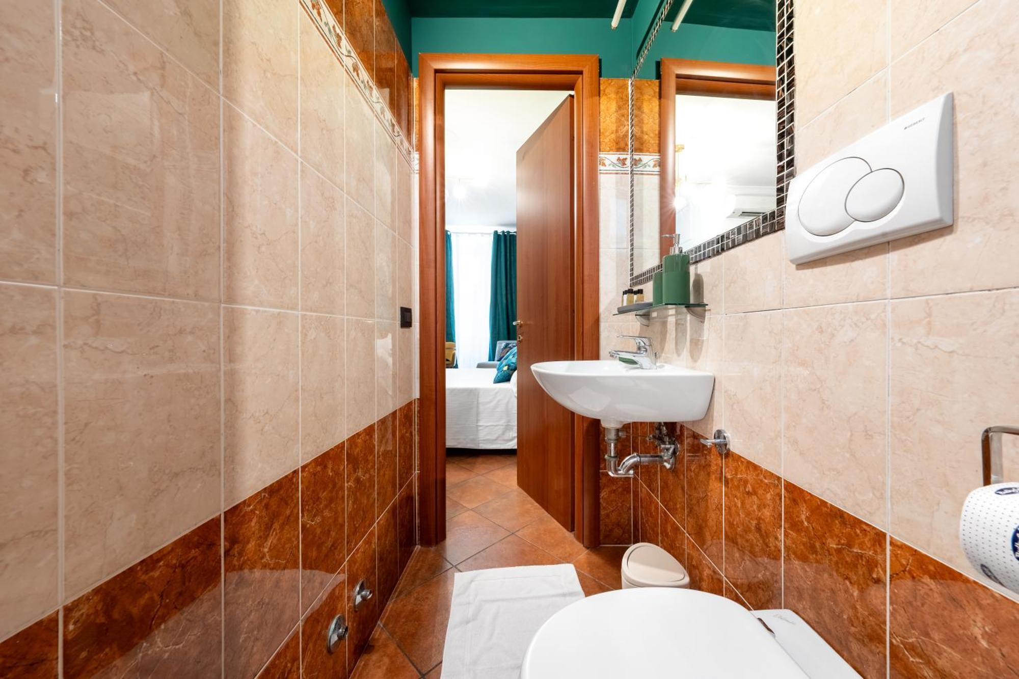 Colosseo Relais Guest house Rome