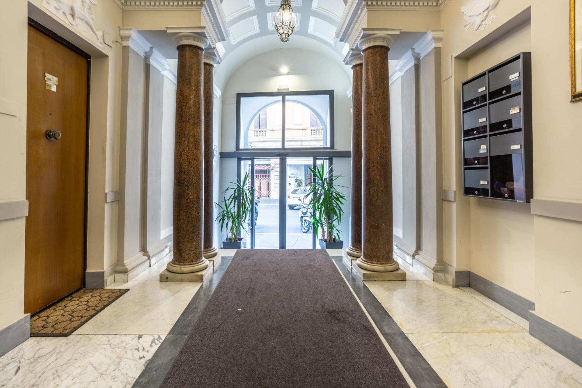 Luxury Opera Guest house Rome