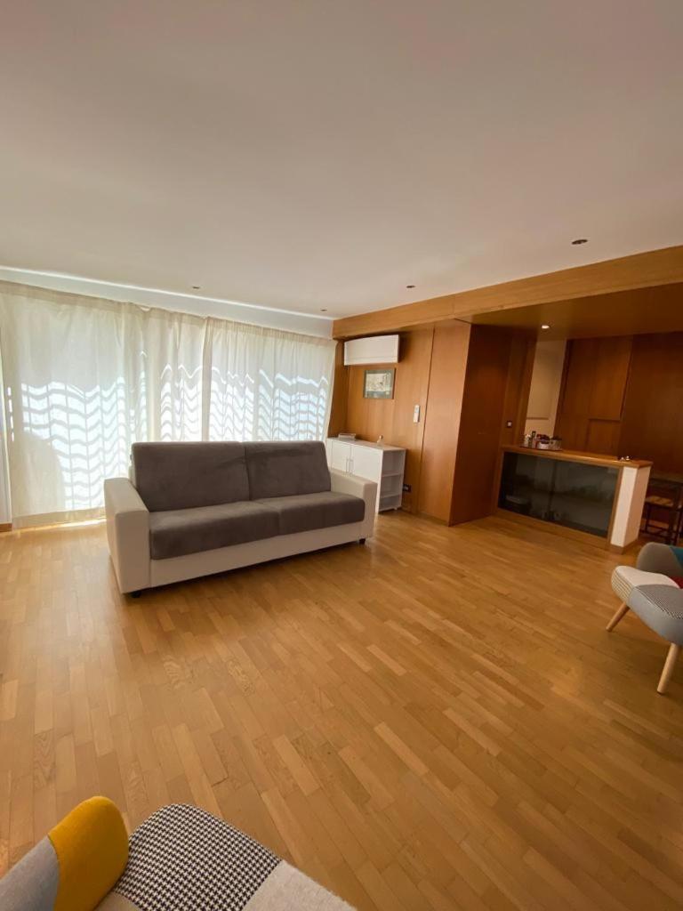 Apartment Giulio Cesare House
