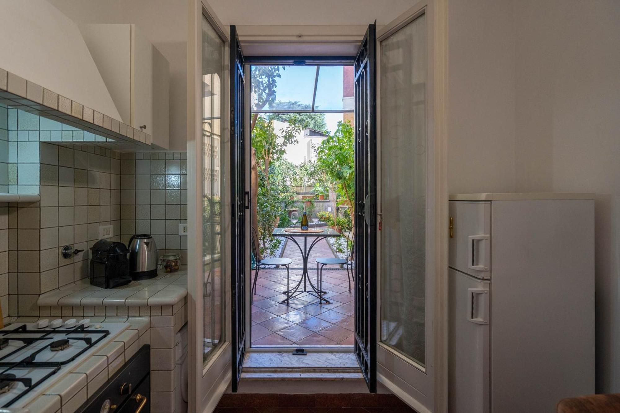 Apartment A Due Fermate Dal Colosseowi-fi & Netflix Gratis Rome