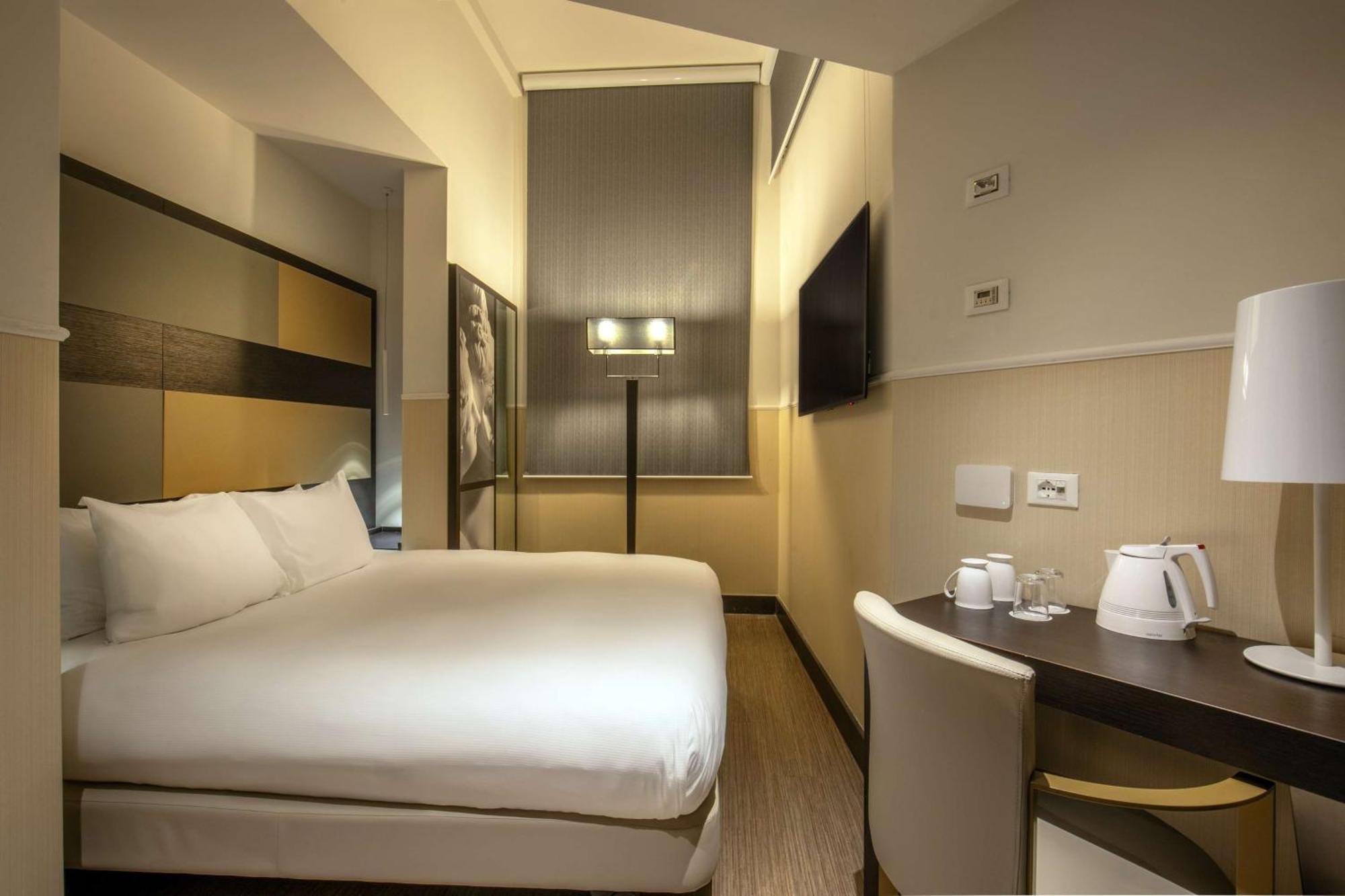 Cosmopolita Rome, Tapestry Collection By Hilton 4*