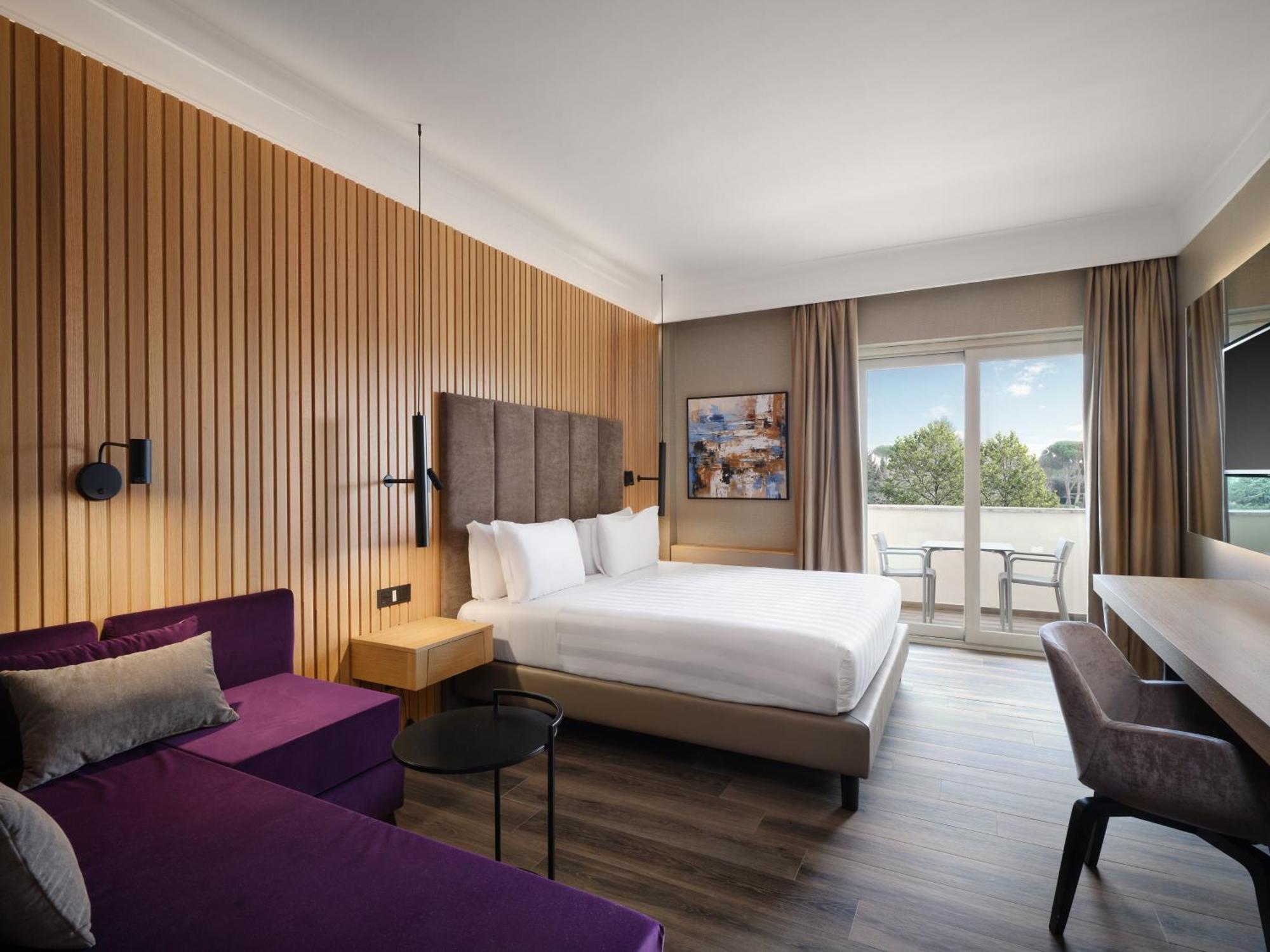 Crowne Plaza St. Peter's By Ihg 4*
