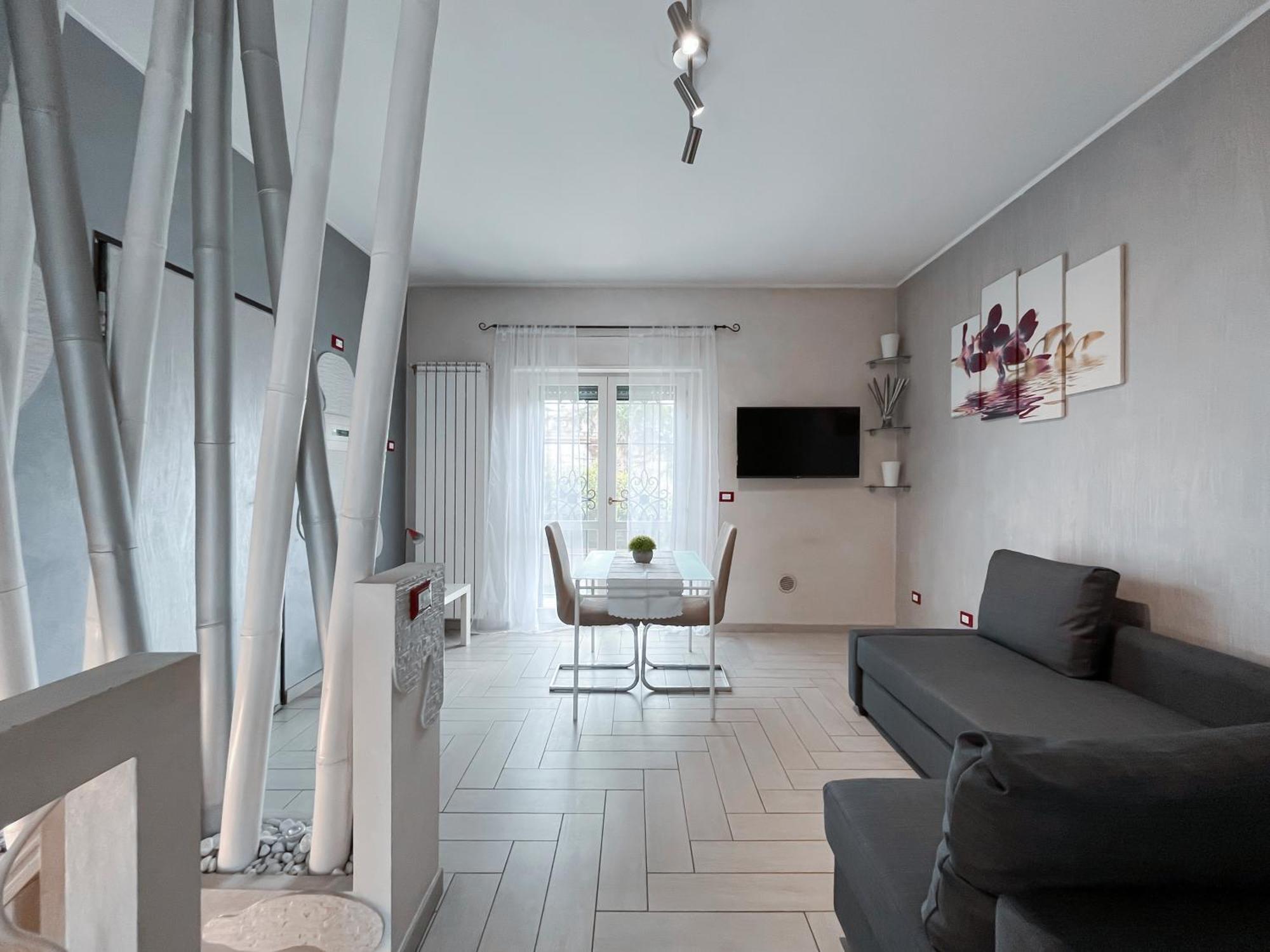 Apartment Oasi Anagnina *