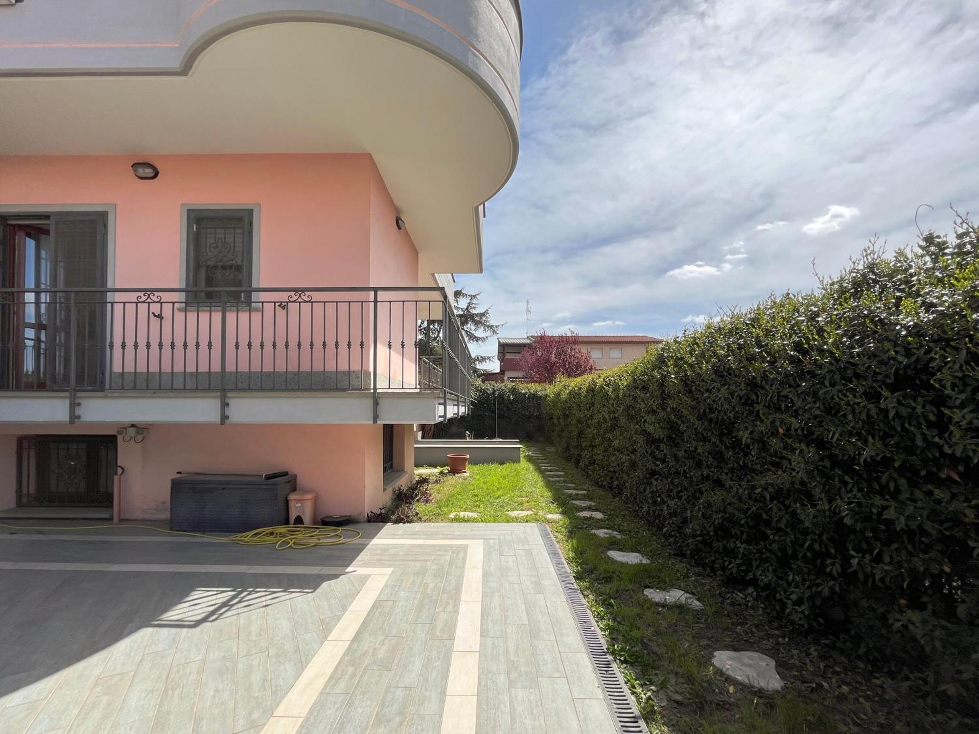 Oasi Anagnina * Rome
