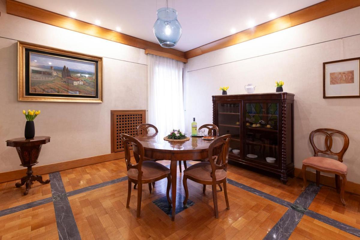 Harry's Bar Trevi Luxury - Sardegna Apartment *