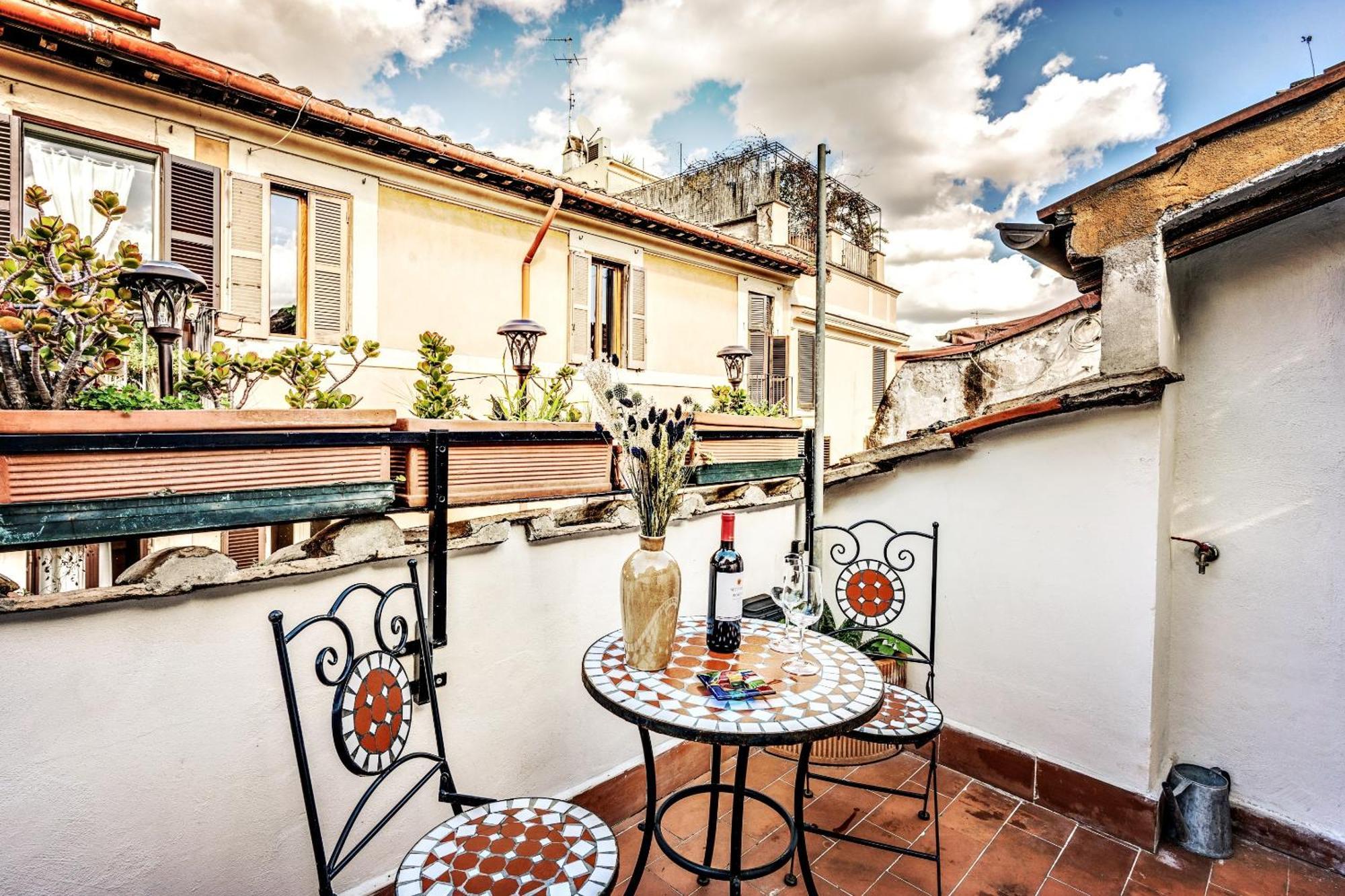 Apartment Maya Rhome Trastevere