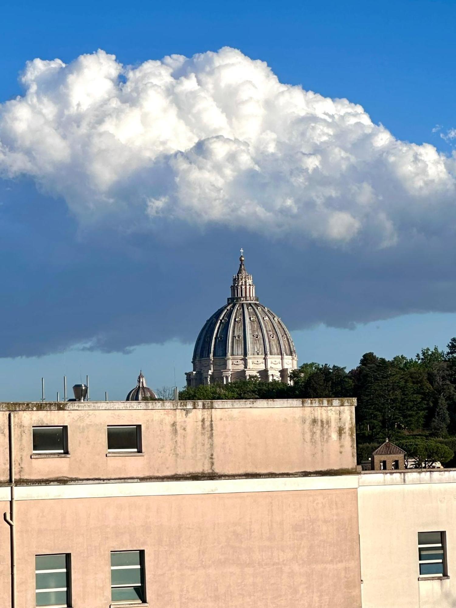 Jef Vaticano, Rome
