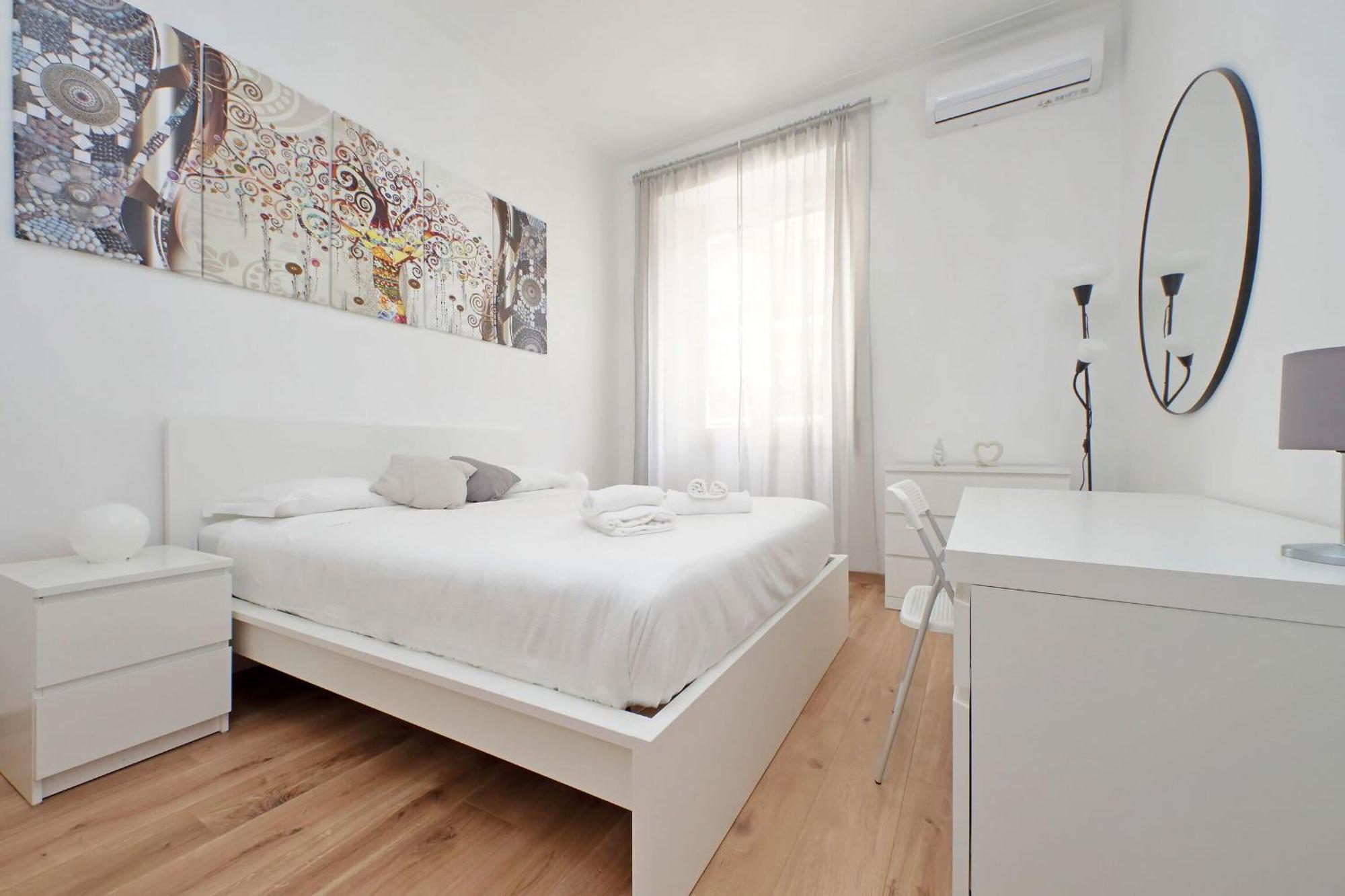 Apartment Livorno By Halldis Rome