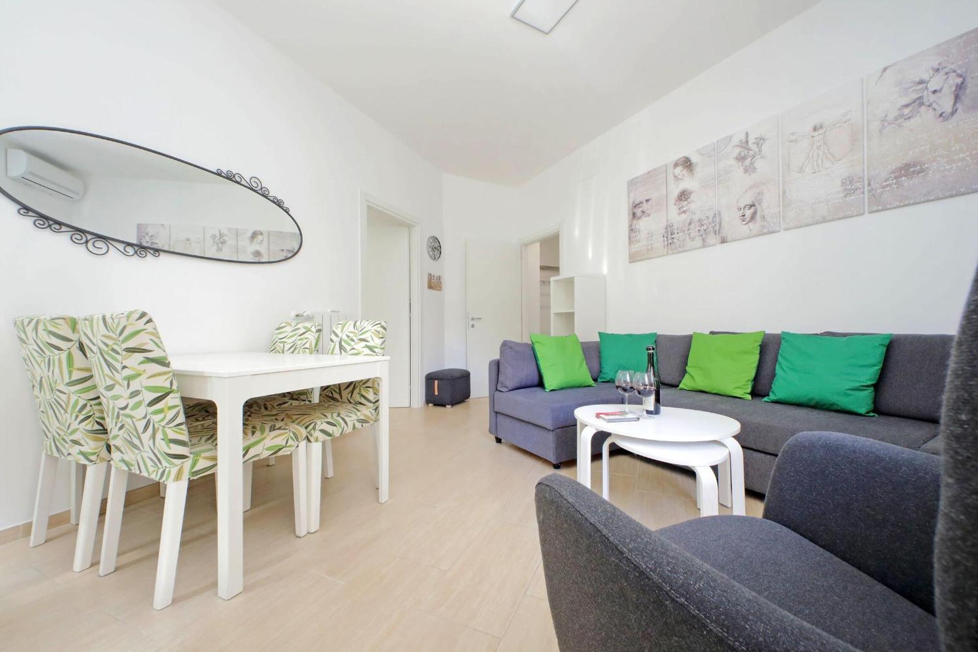 Apartment Livorno By Halldis Rome