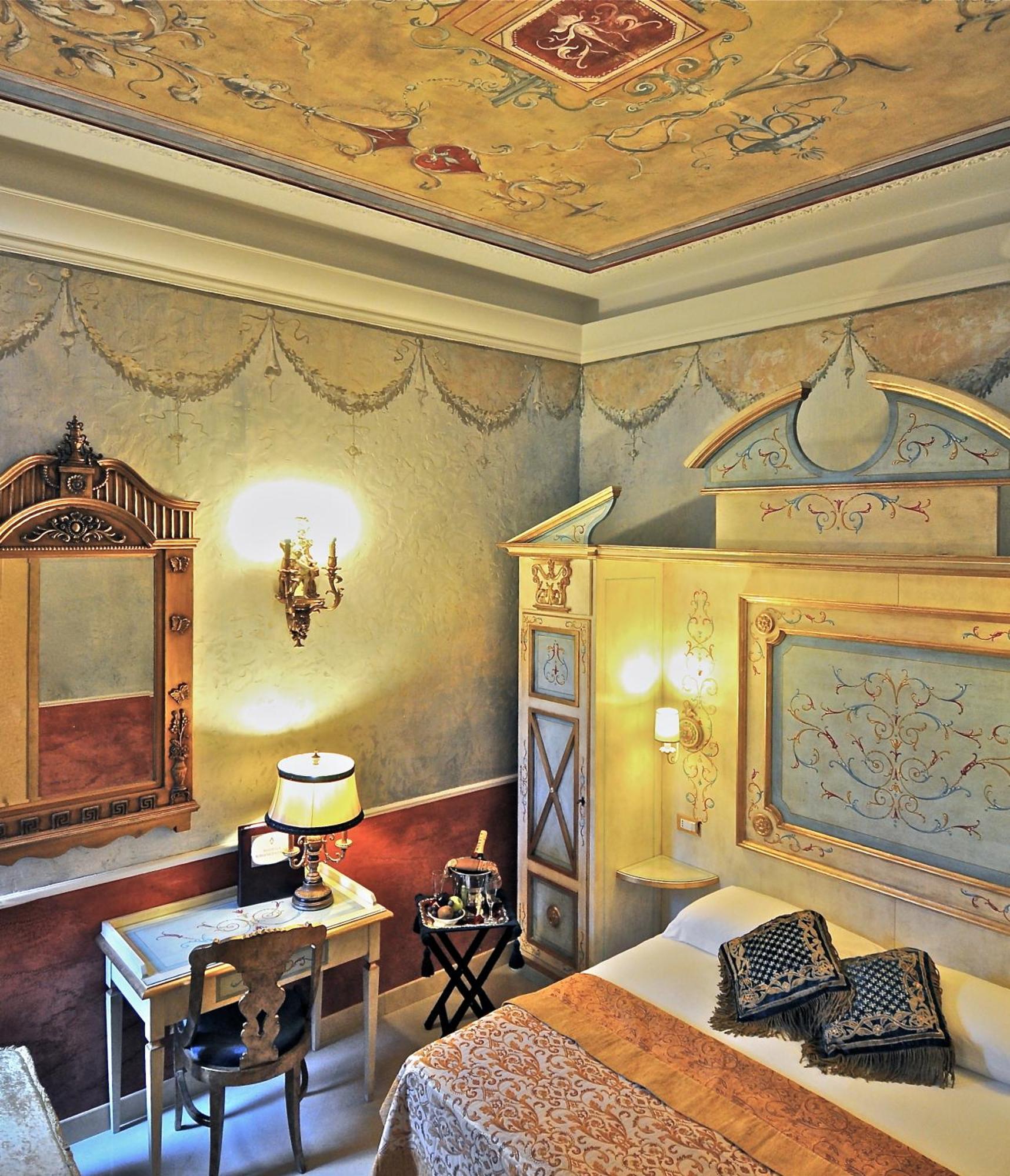 Hotel Romanico Palace Luxury & Rome