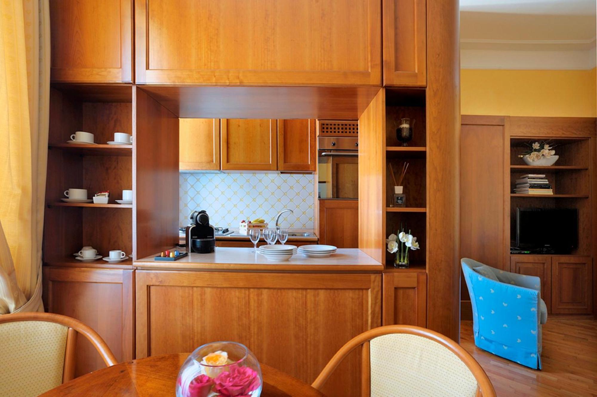 Aparthotel Dea Rome
