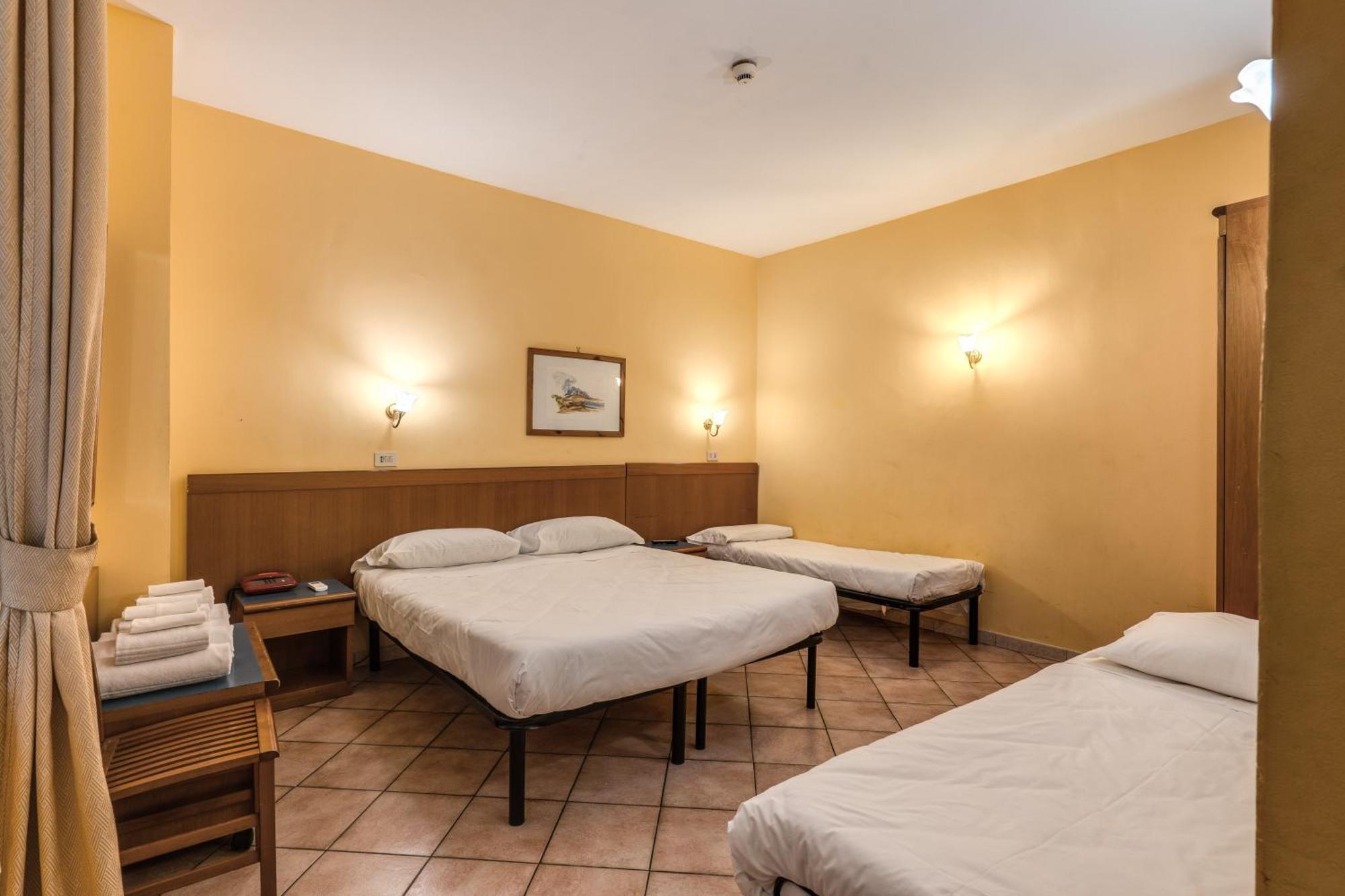 Hotel Pomezia Rome
